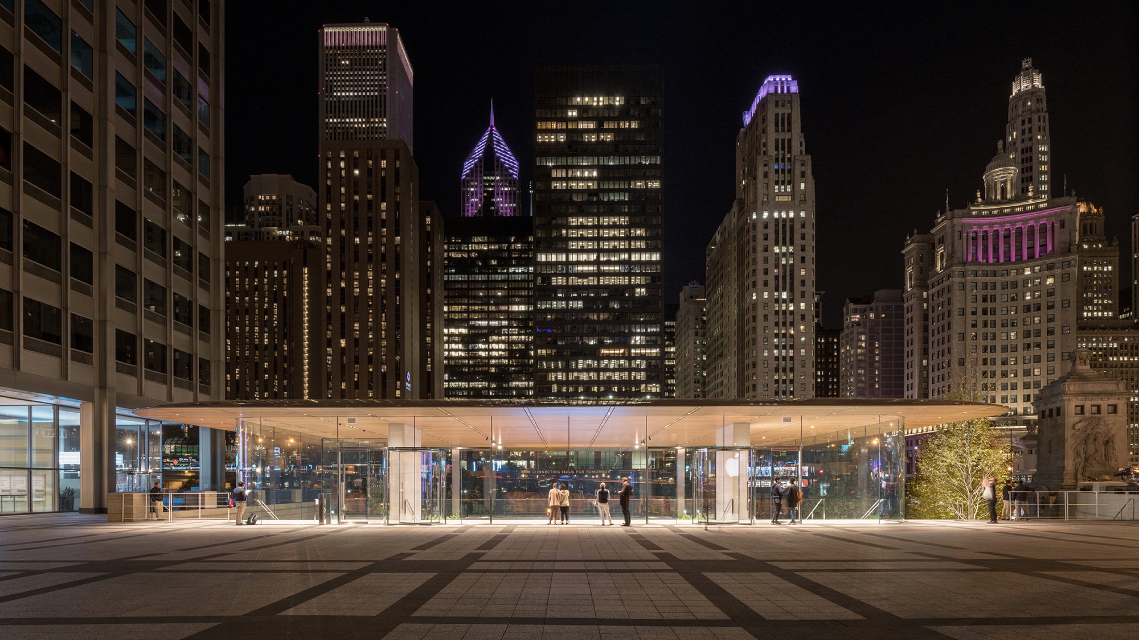 Gallery of Apple Store Michigan Avenue, Chicago / Foster + Partners - 2