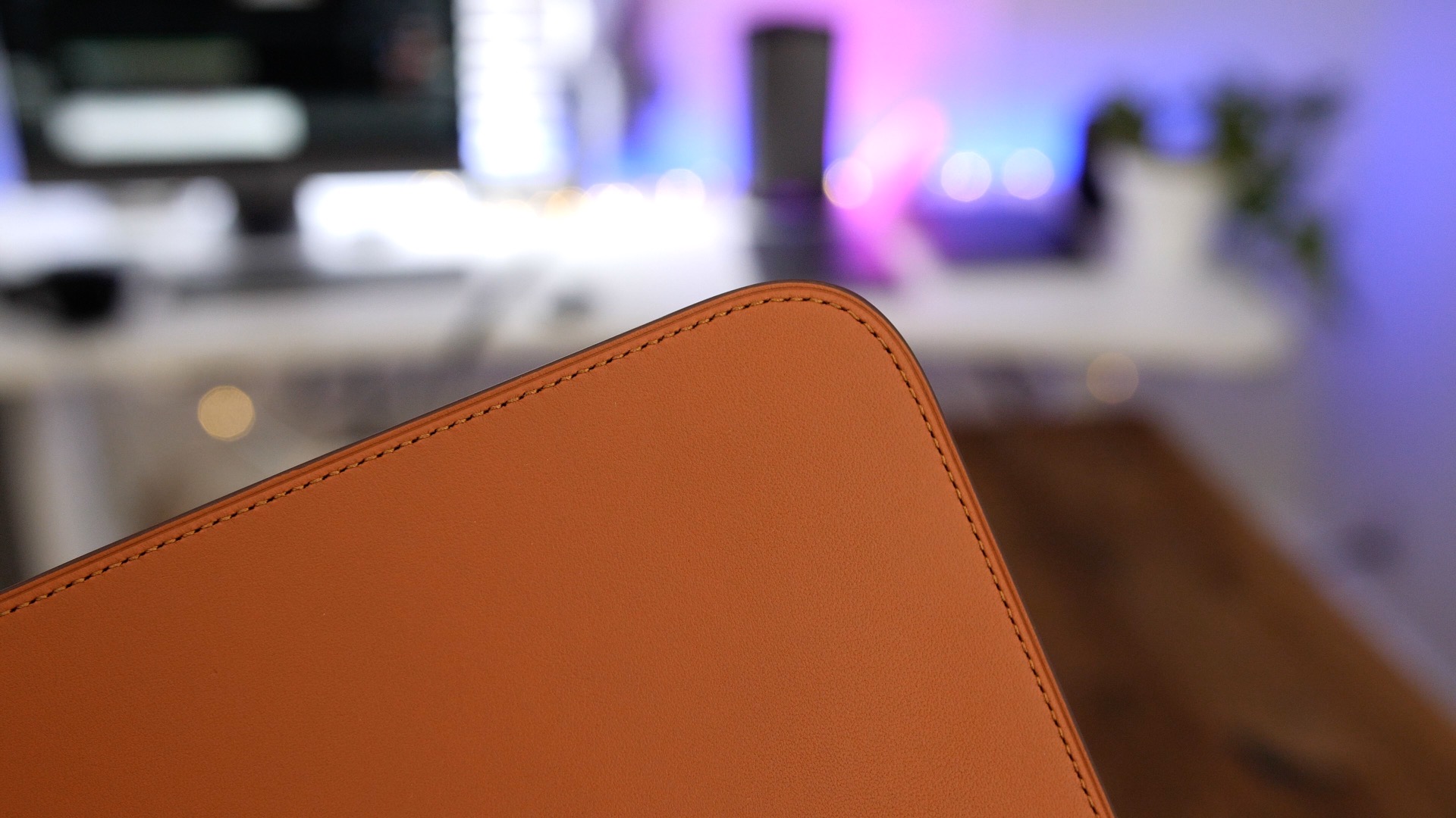 Review: Is Apple's Leather Sleeve for MacBook Pro worth the cost