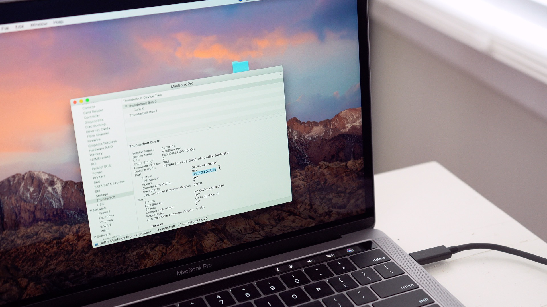 Back to the Mac 011 Are longer Thunderbolt 3 cables slower? [Video