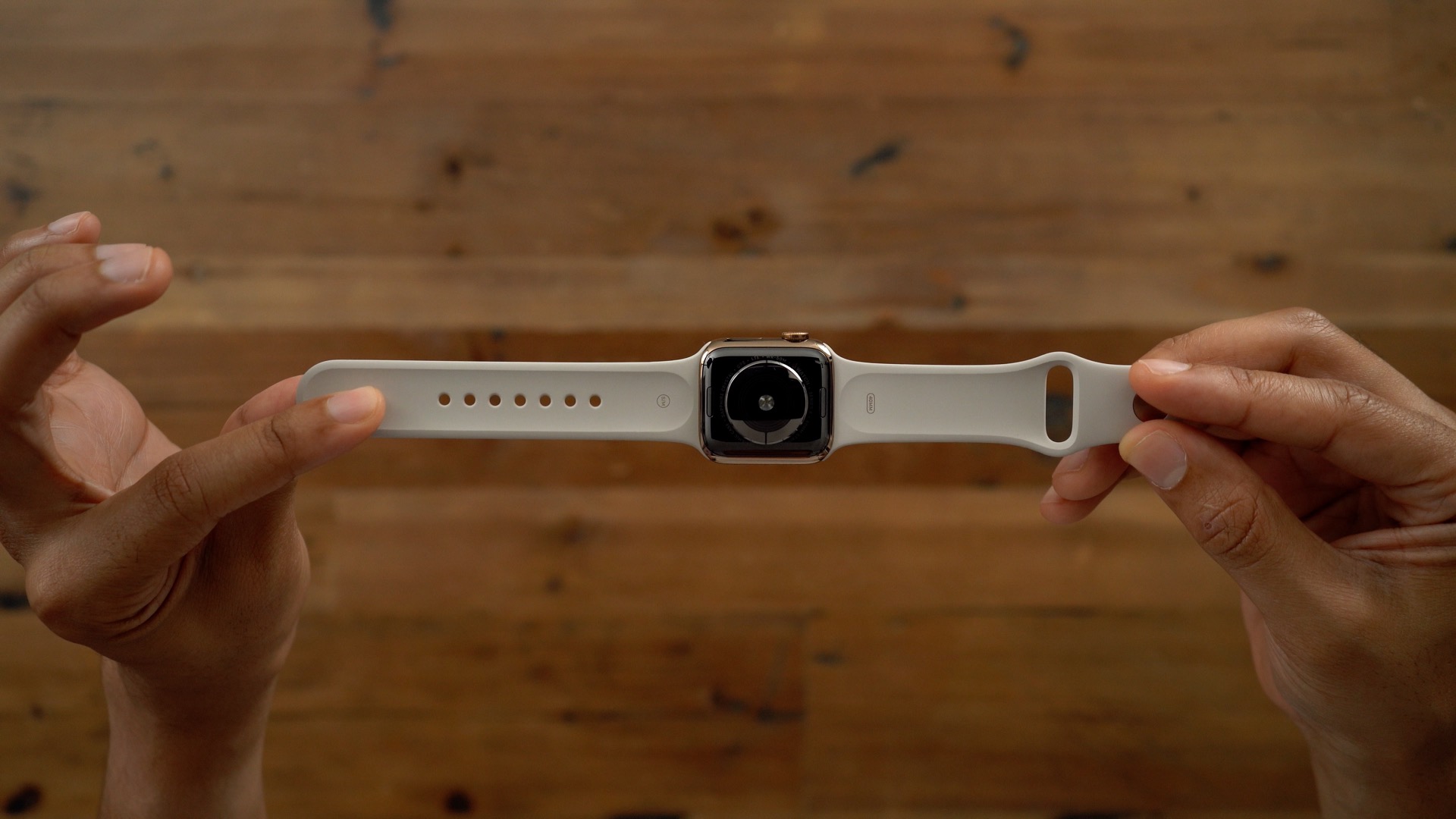 how to find out model of your apple watch