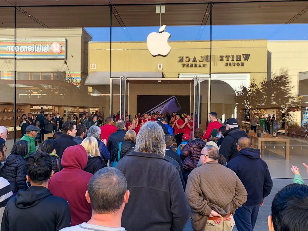Third Street Promenade and Alderwood Apple stores reopen with Today at
