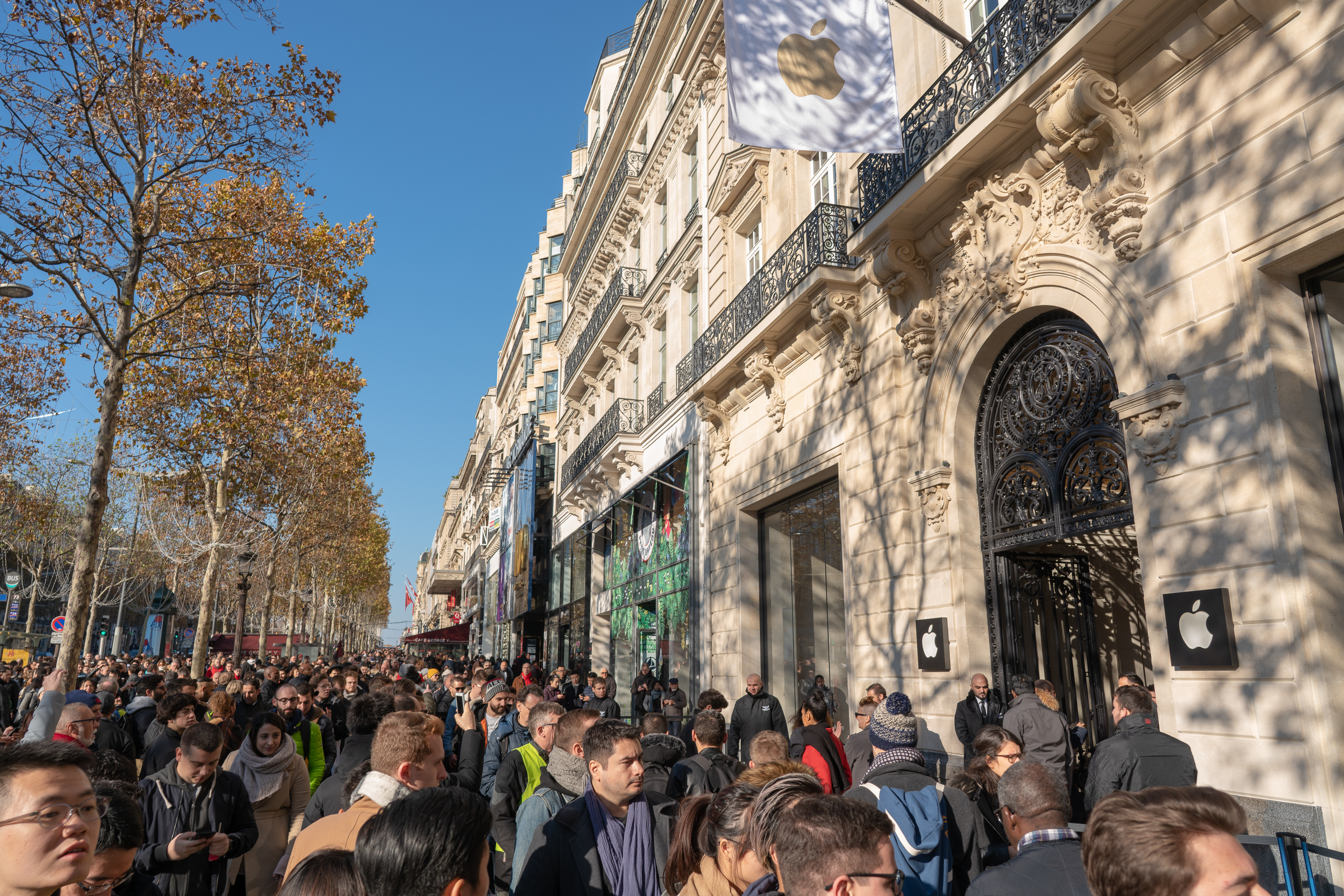 Apple Champs-Élysées to open on famed Parisian avenue this Sunday - Apple