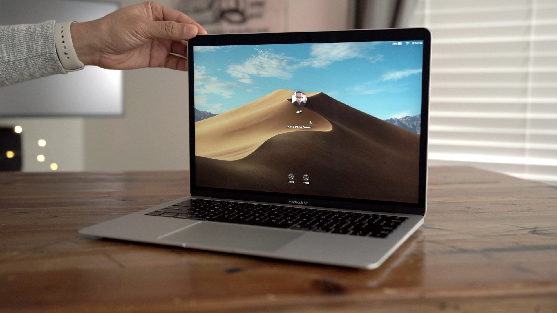 how to install zoom on a macbook air