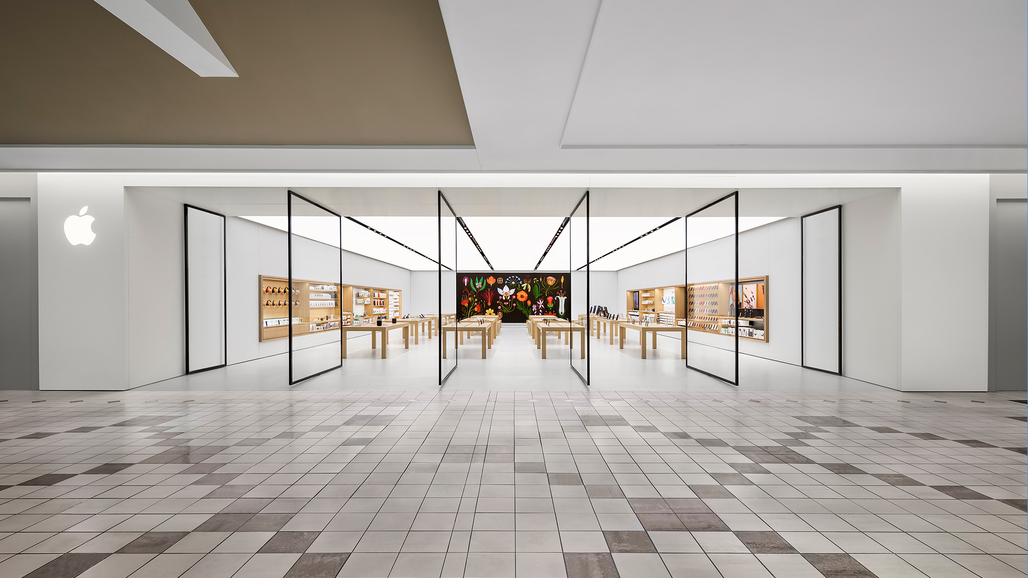 Victoria Gardens - Apple Store - Apple