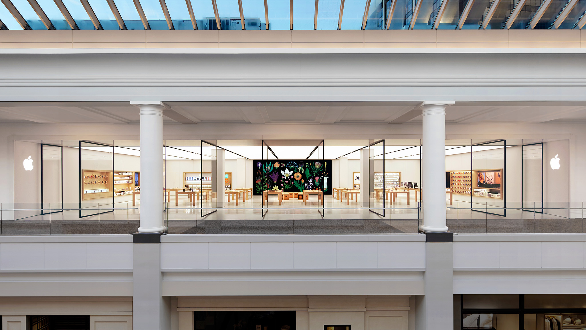 apple southlake town square about