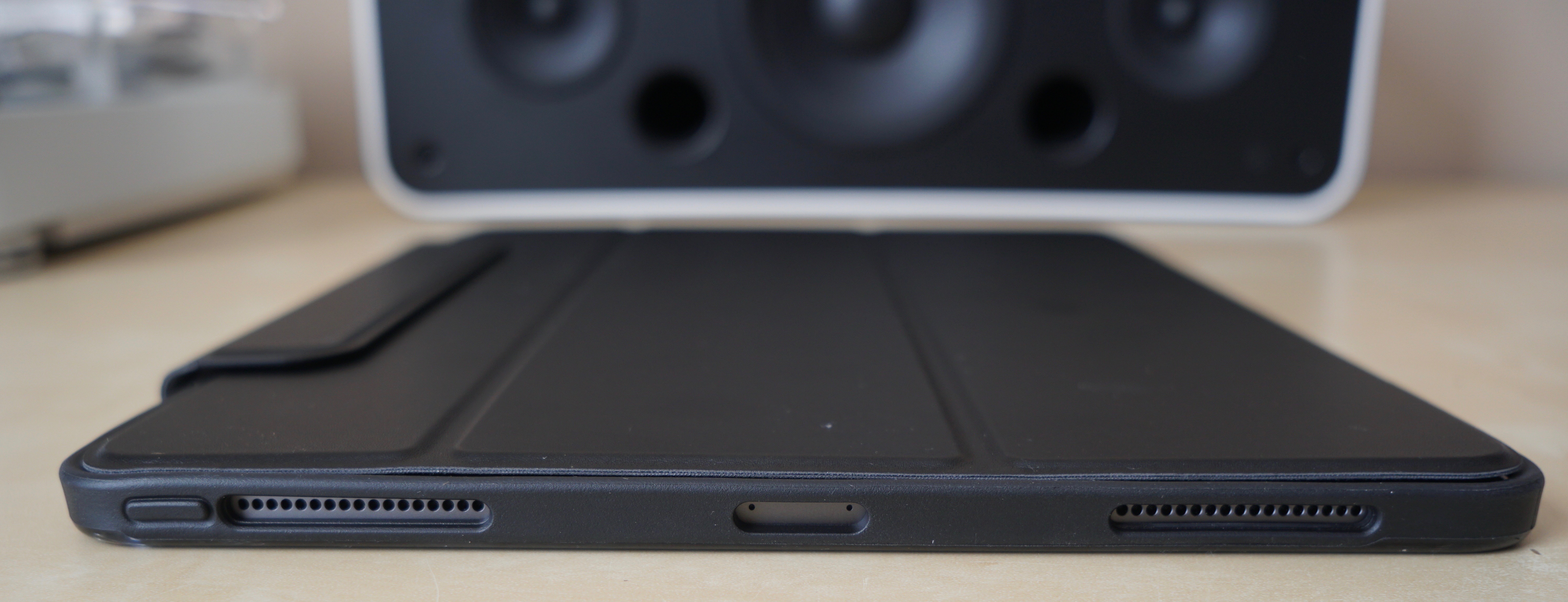 Meesterschap Luidruchtig stimuleren Review: OtterBox Symmetry Series 360 for iPad Pro — clear case meets Smart  Cover - 9to5Mac