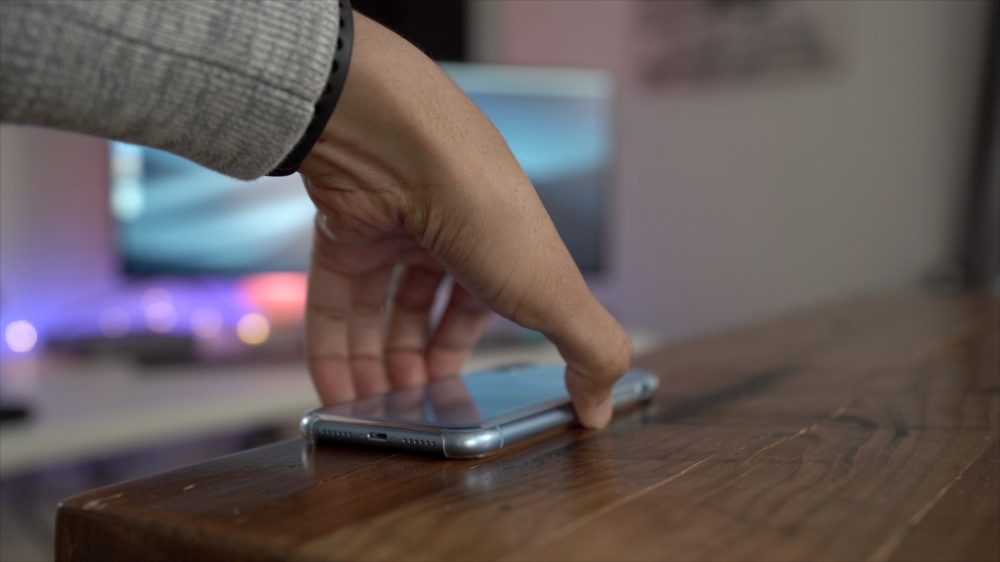 Review iPhone XR Clear Case is it worth the premium price? [Video