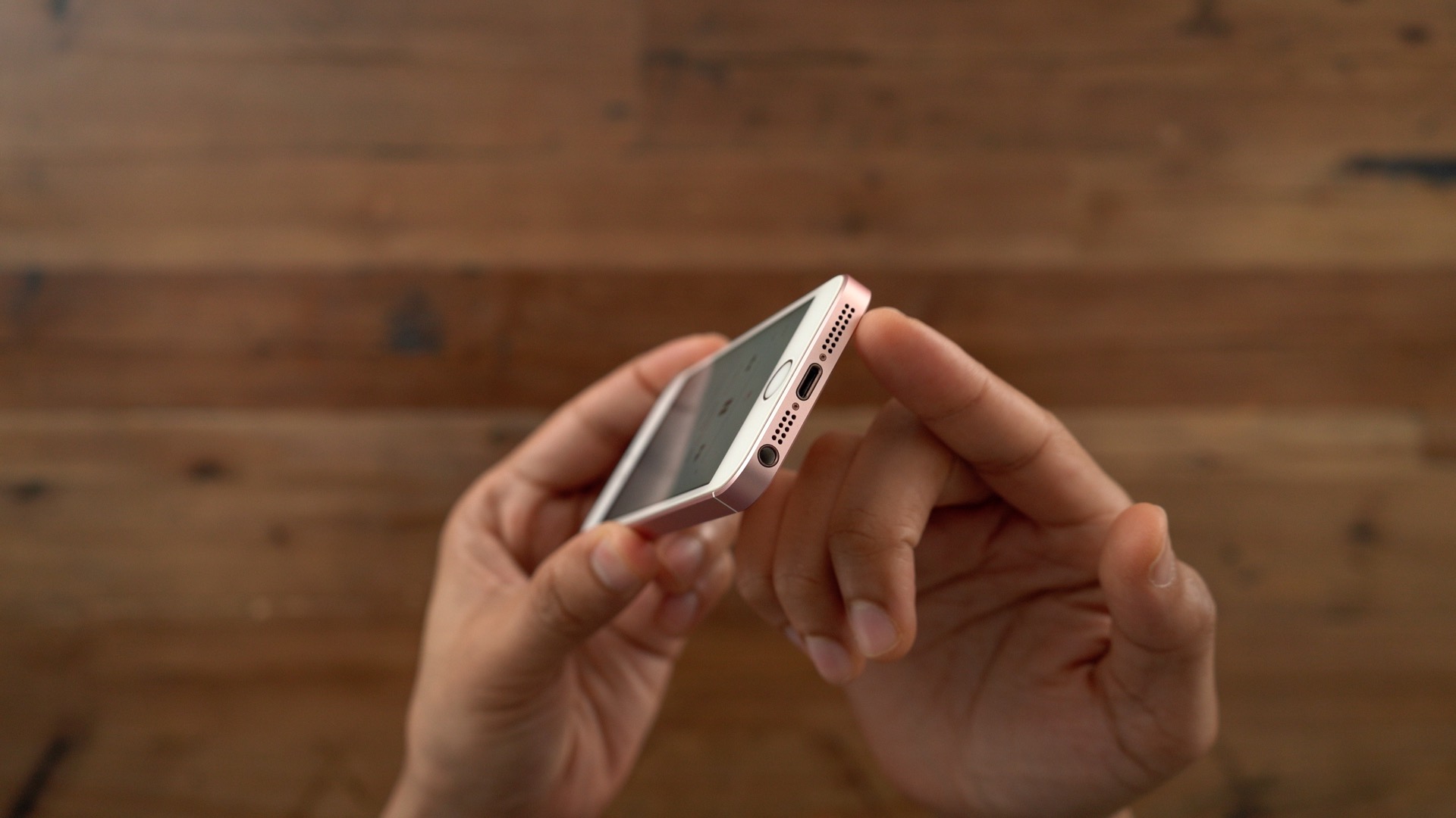 Revisiting the iPhone SE today: is it 