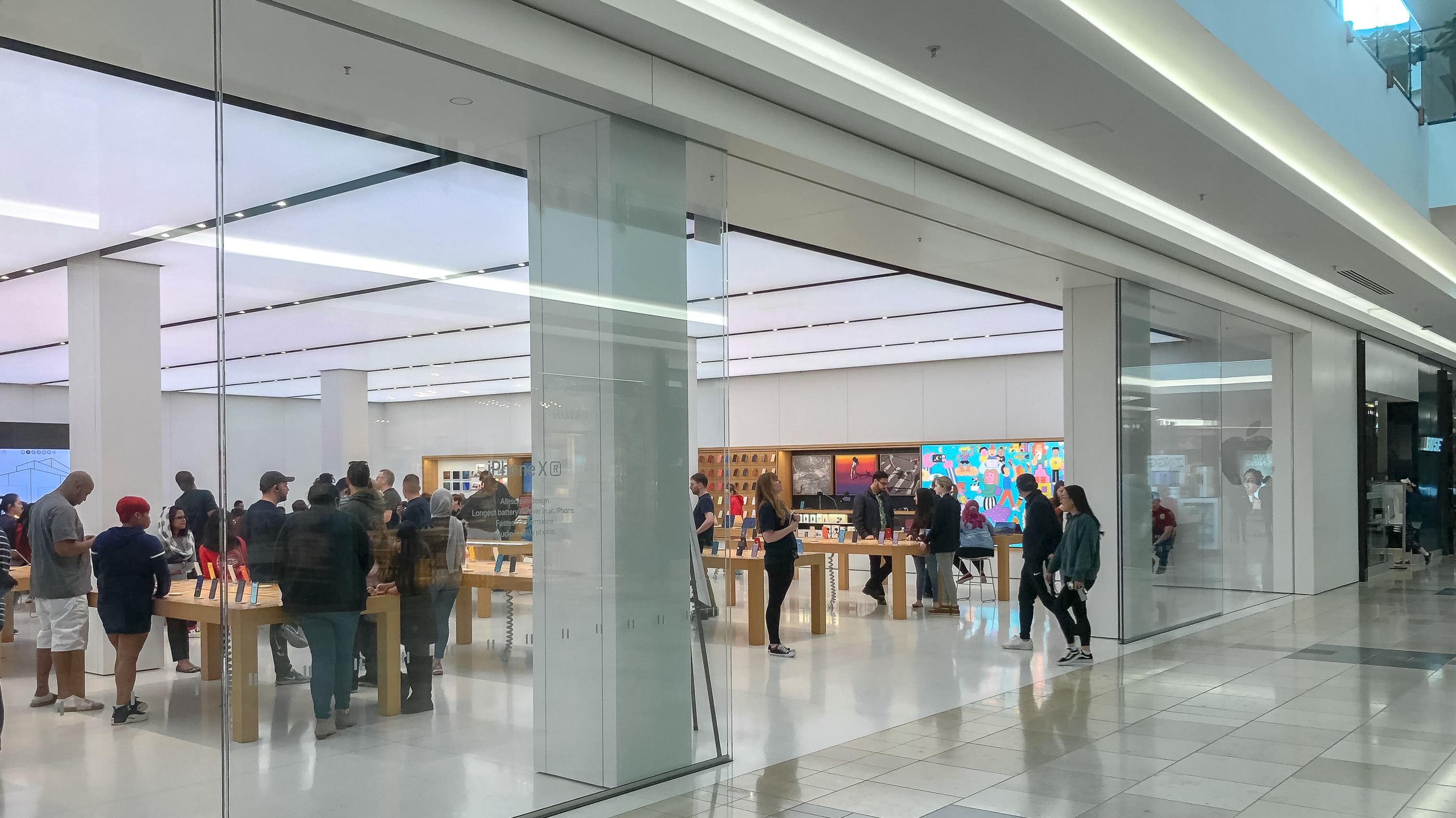 apple store willow grove number