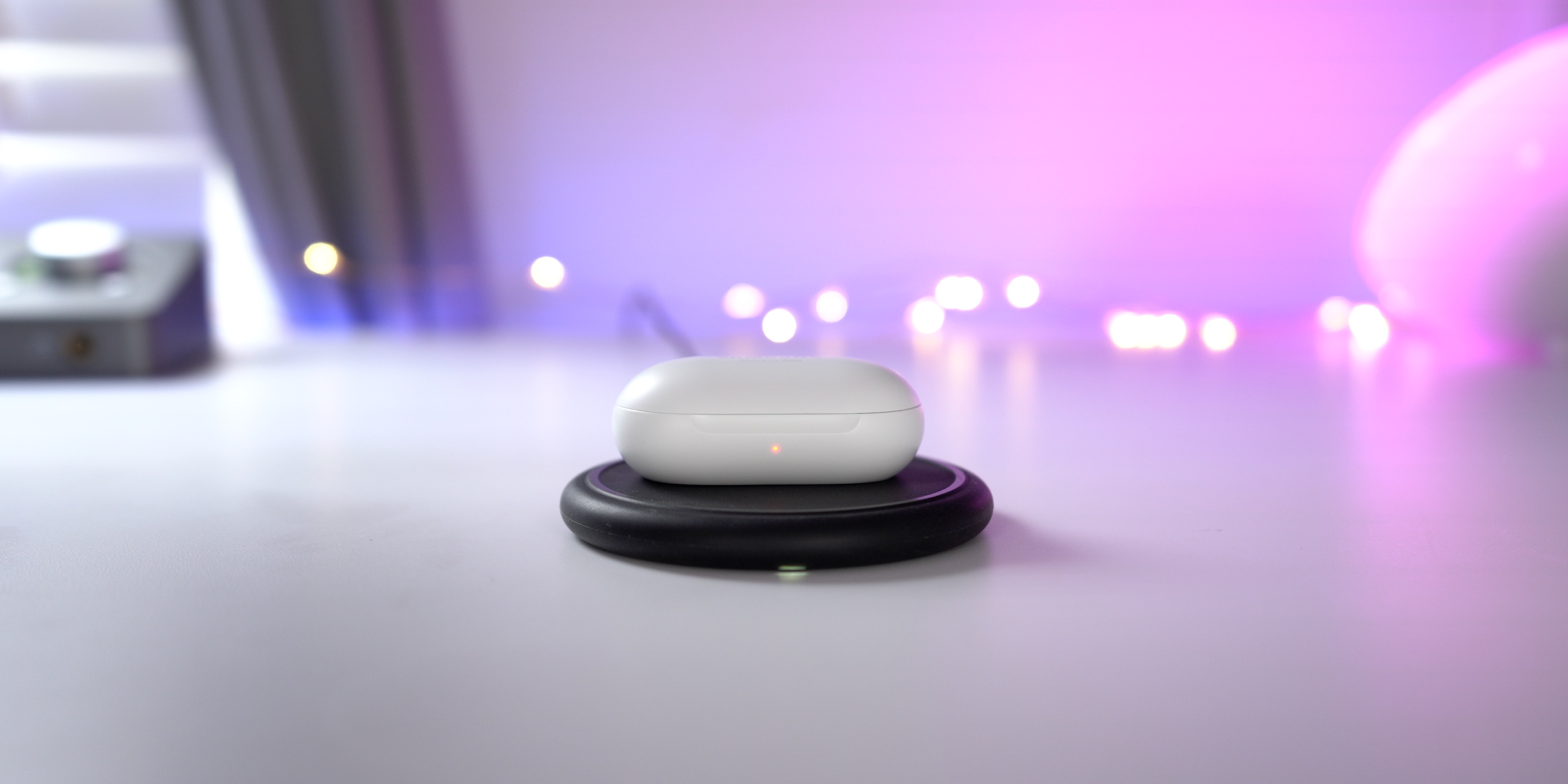 buds wireless charging