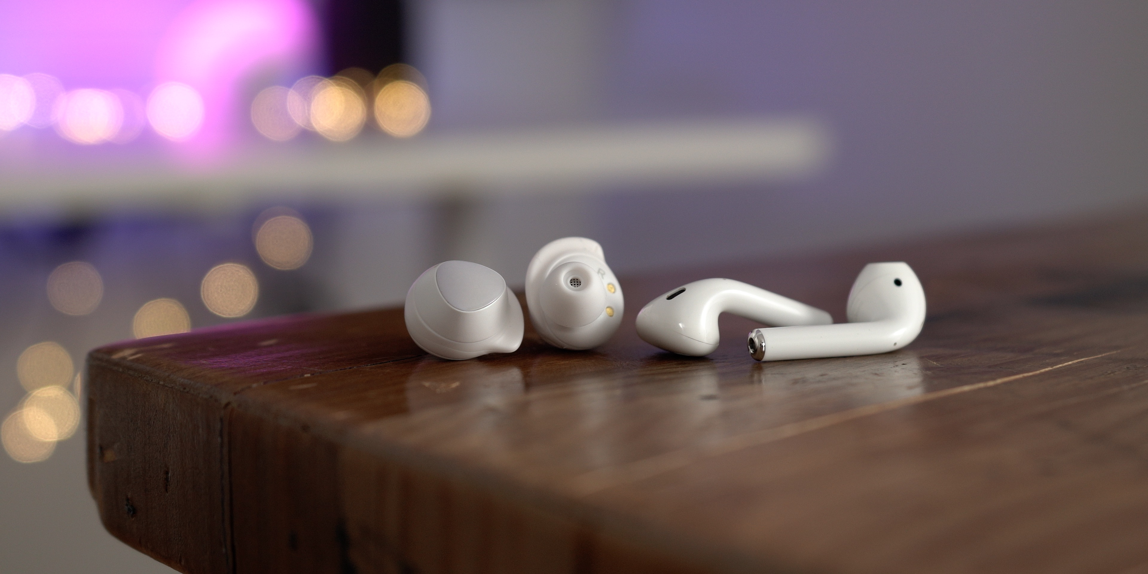 galaxy buds airpods