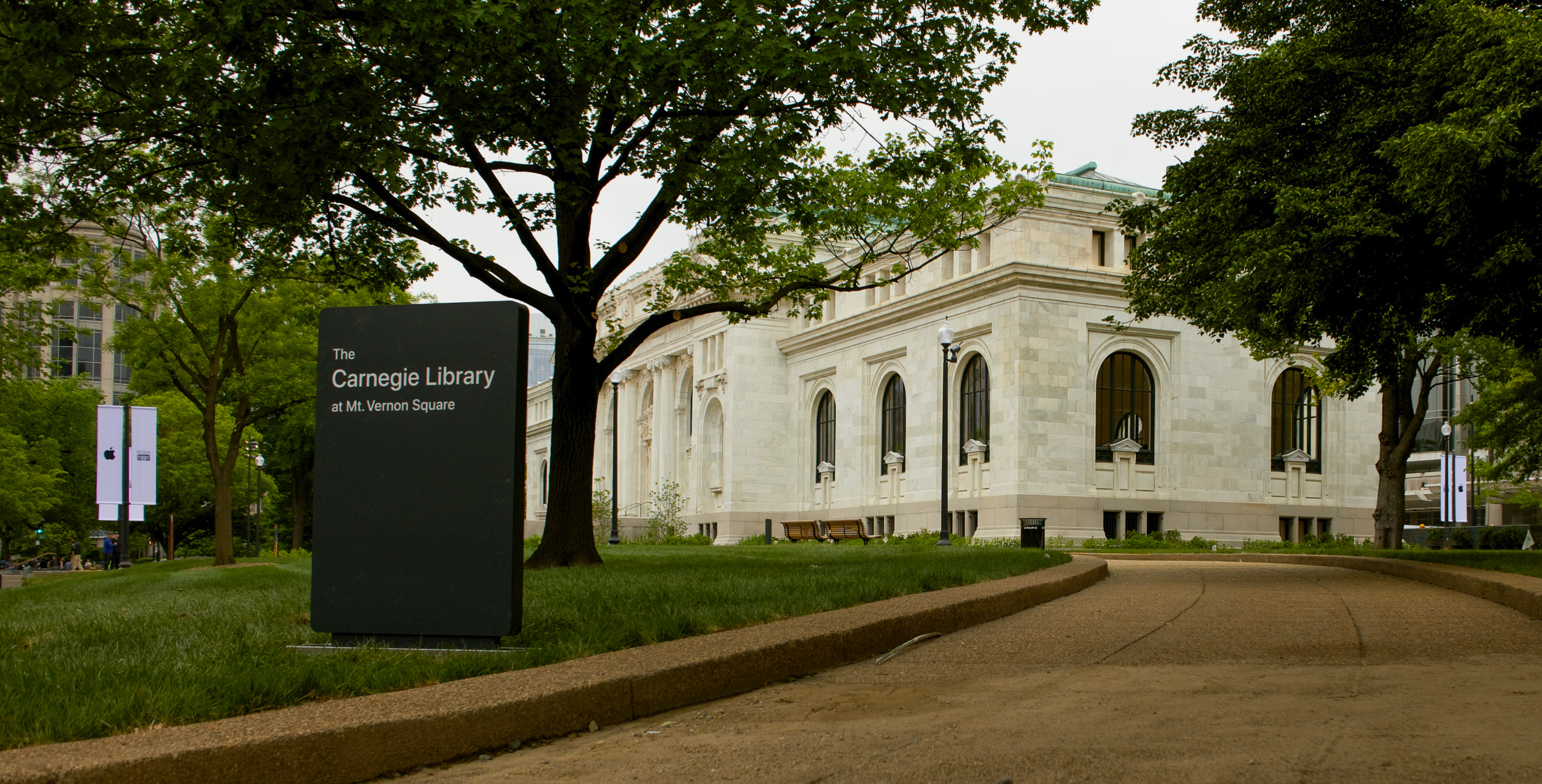 Apple Carnegie Library Store