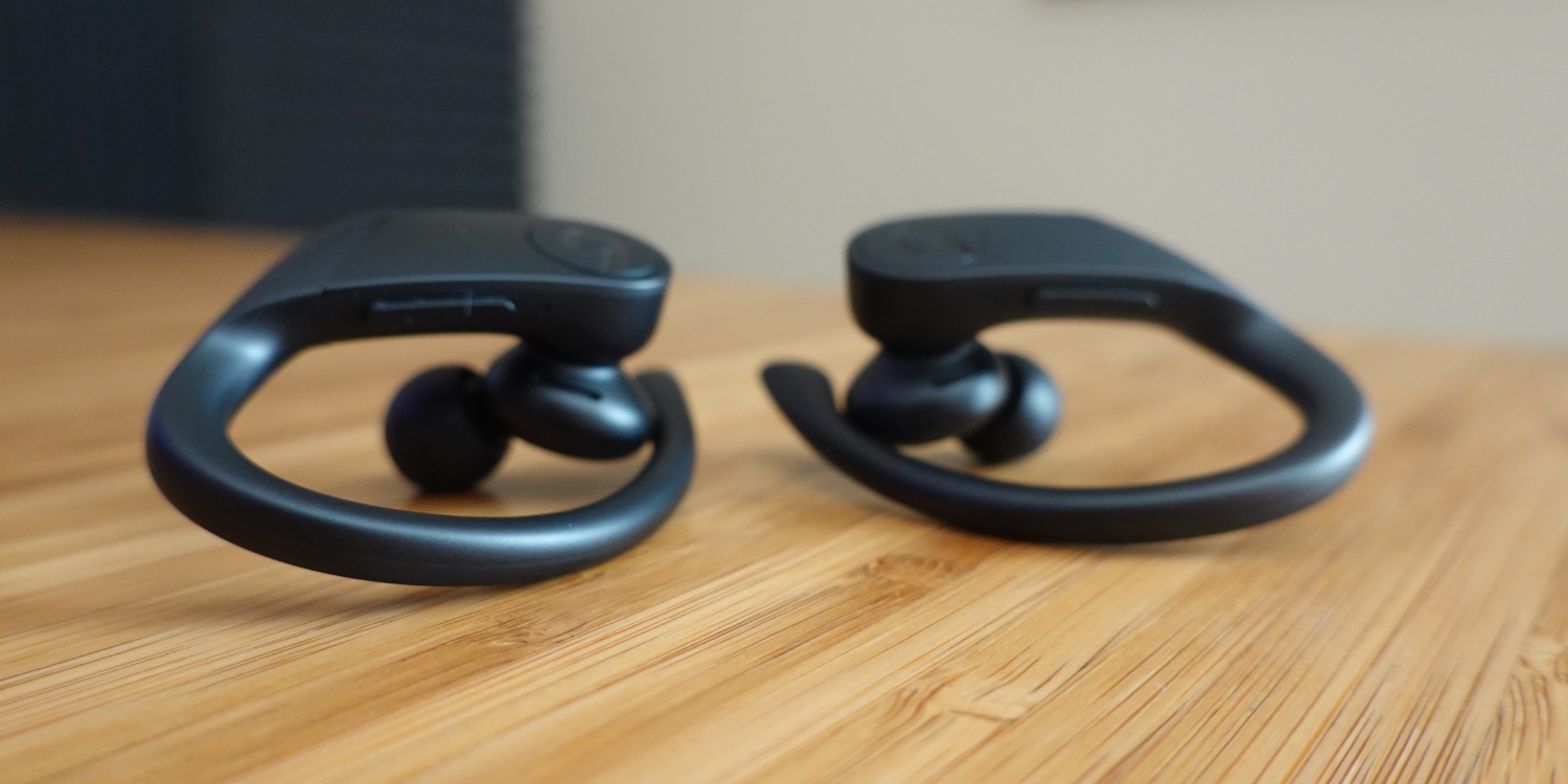 how to pair powerbeats with iphone