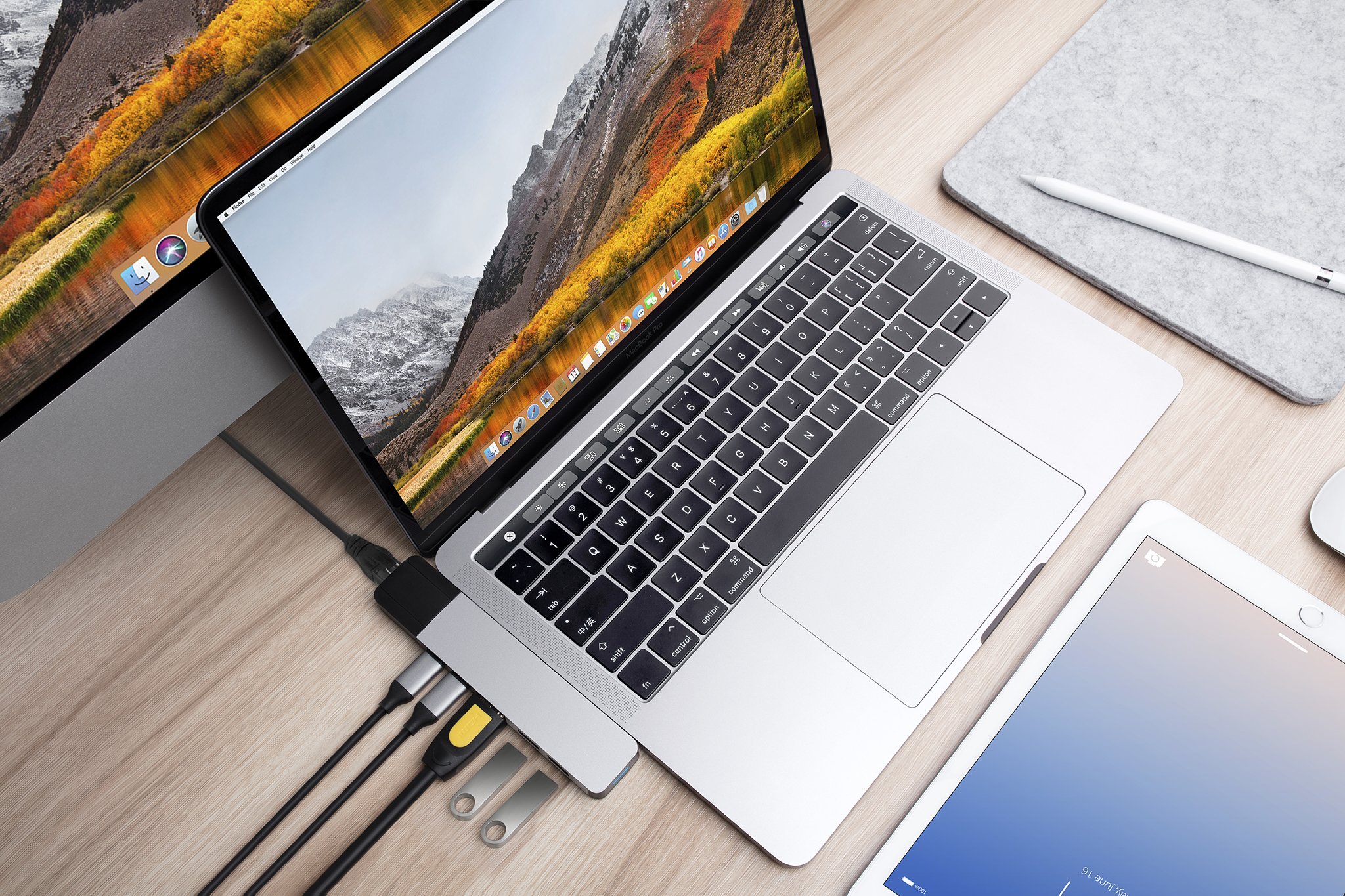 Hands-on: HyperDrive Thunderbolt 3 USB-C Hub might be the ultimate MacBook  Pro dongle [Video] - 9to5Mac