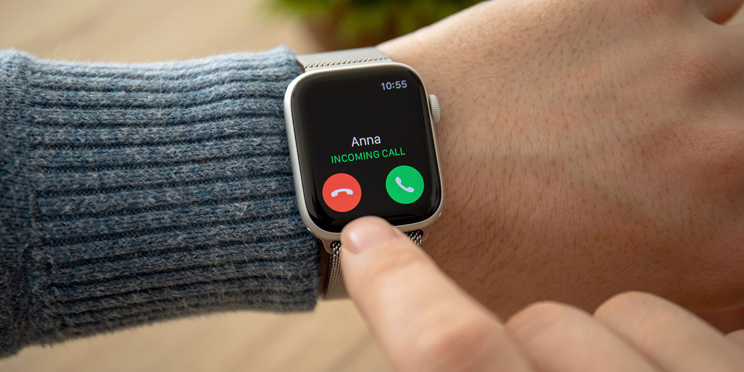 an Apple Watch ever replace an iPhone 