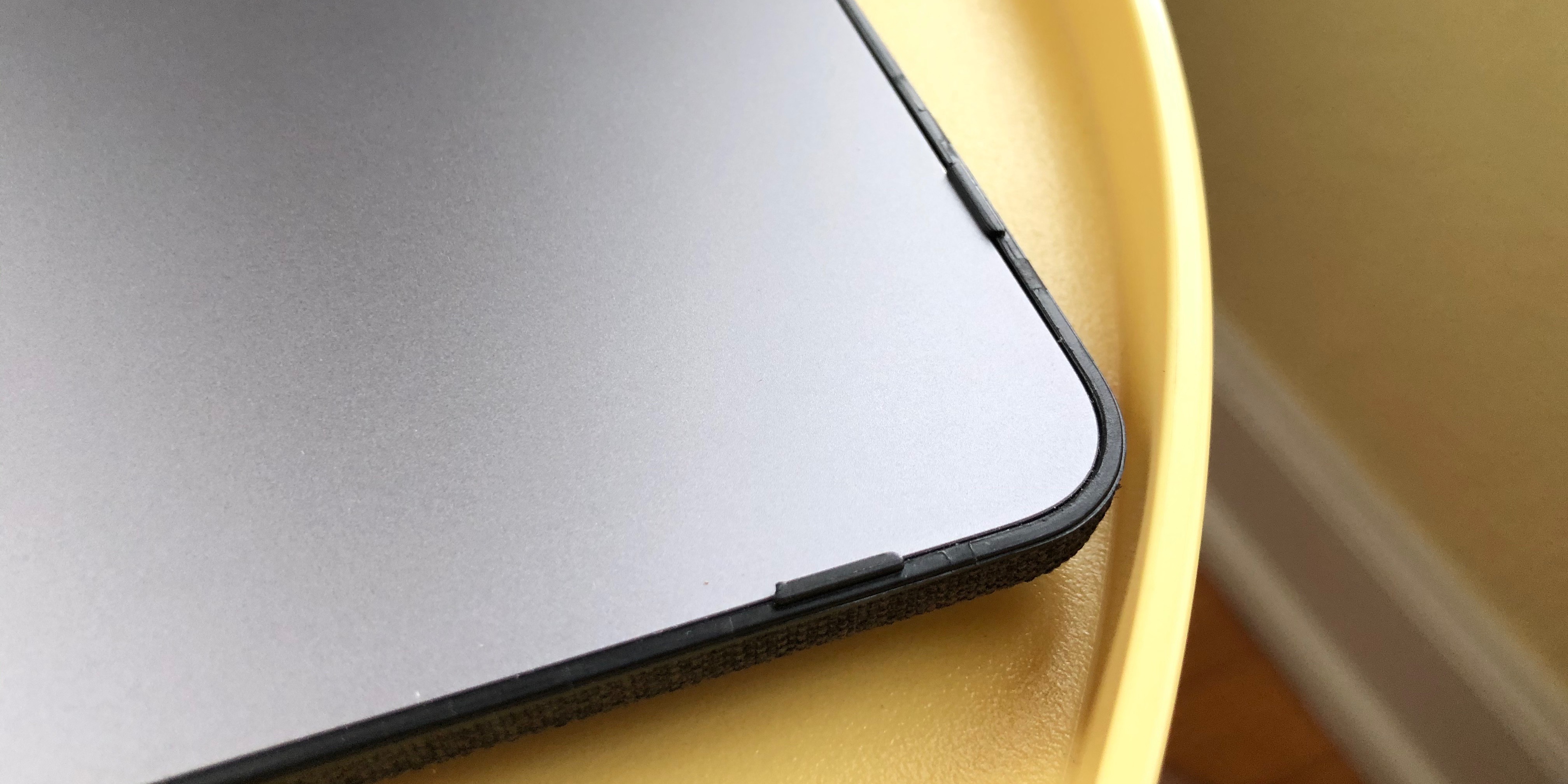 Review Incase Textured Hardshell for MacBook Pro 9to5Mac