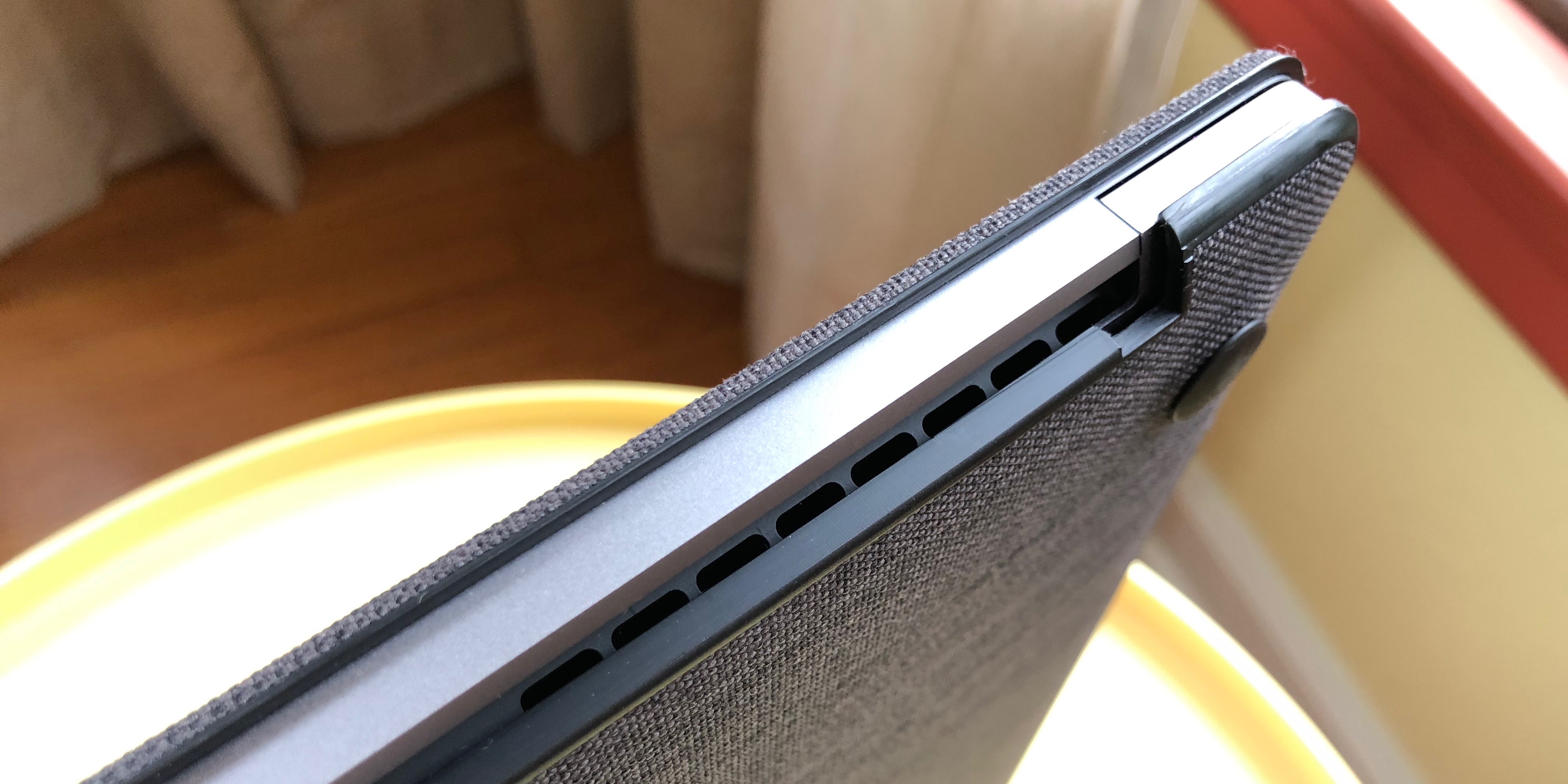 Review Incase Textured Hardshell for MacBook Pro 9to5Mac