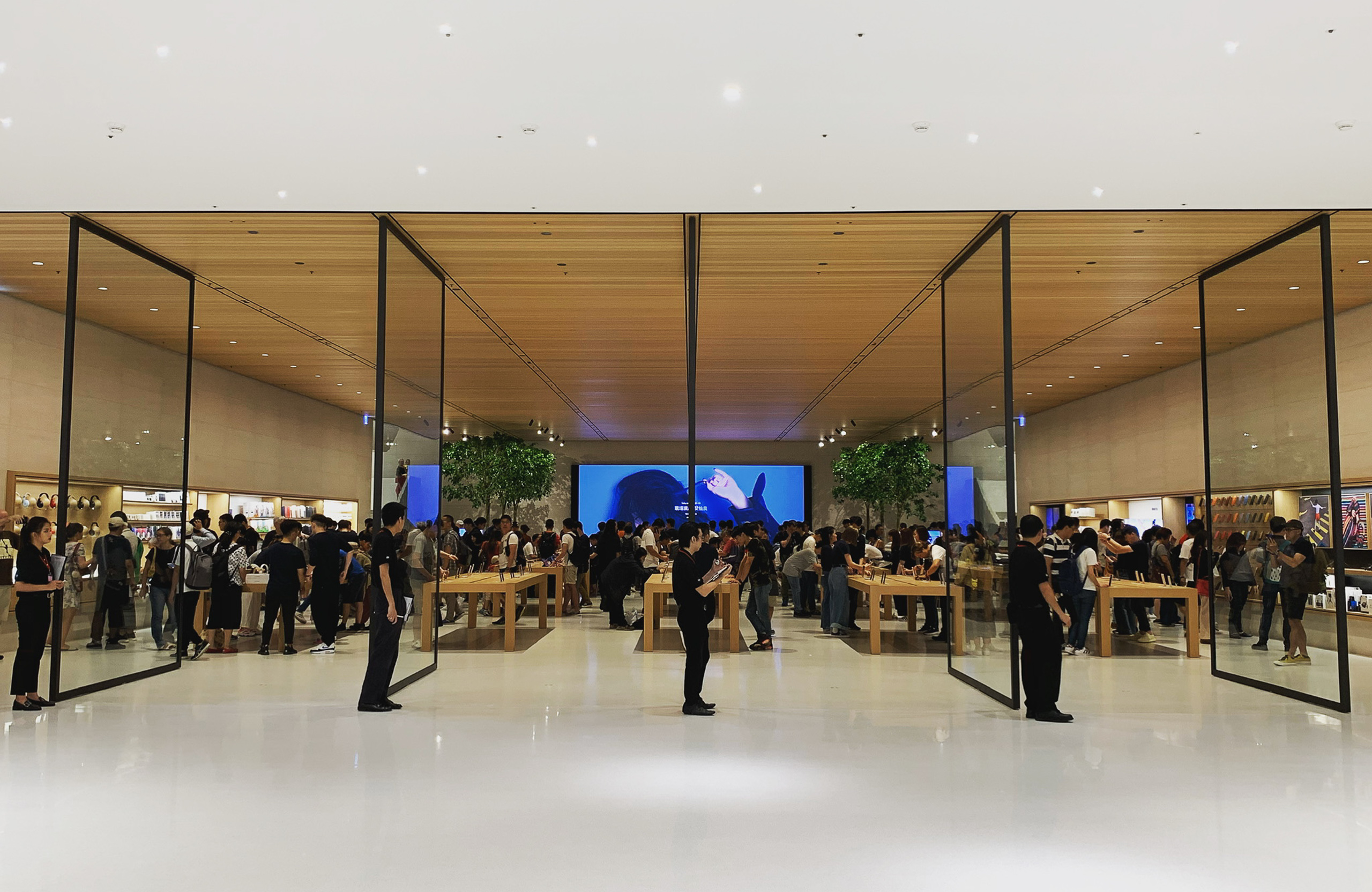 Grand opening Apple Xinyi A13 brings a taste of Apple Park to Taipei