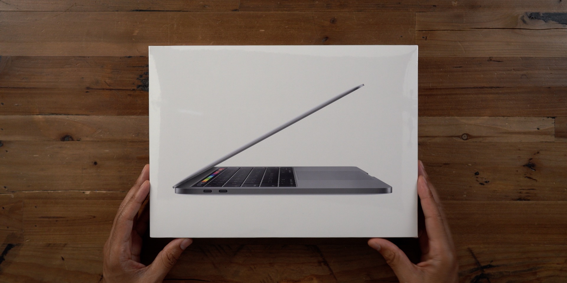 Review: 2019 entry-level $1299 MacBook Pro with Touch Bar and Touch ID