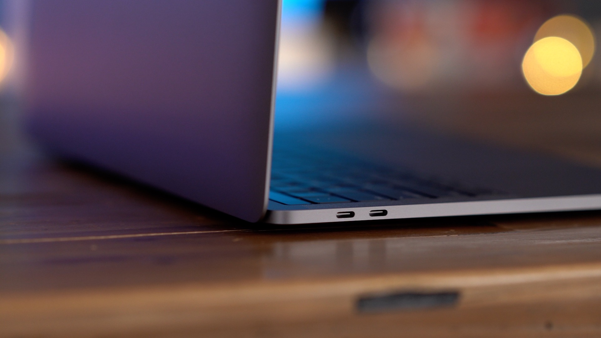 Review: 2019 entry-level $1299 MacBook Touch Bar and Touch ID