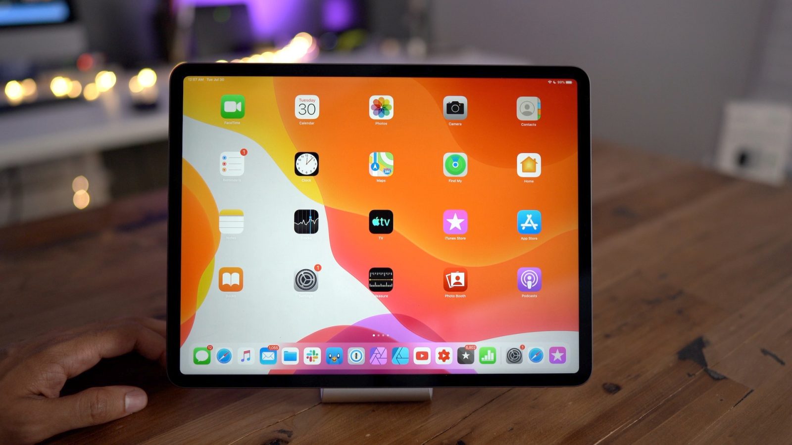 Apple sets April 2020 deadline for iPad app submissions to target ...