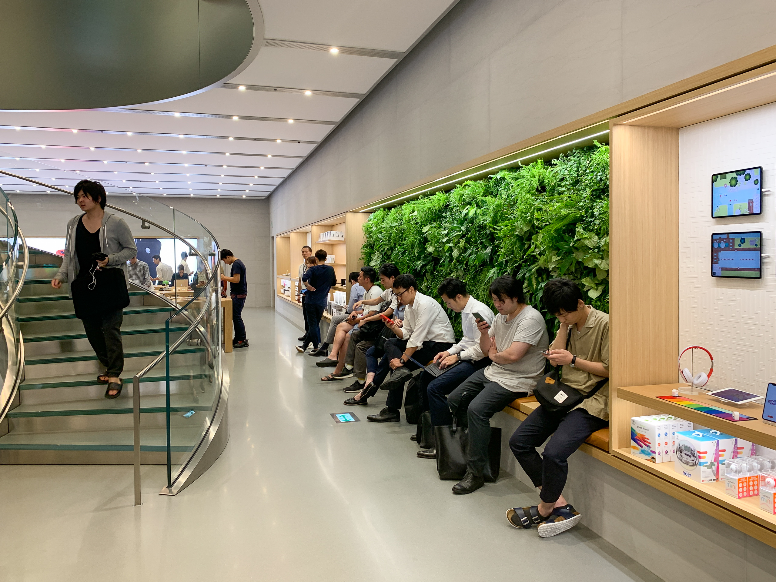 Omotesando Apple Store Reveals New Design 9to5mac