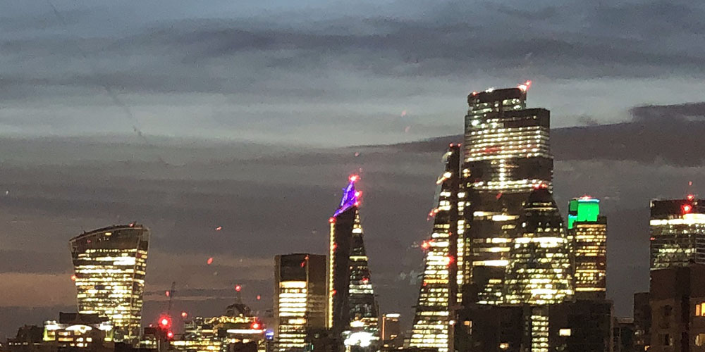 Comparative review: Which is the best iPhone camera app for night shots? A-3-NightCap crop