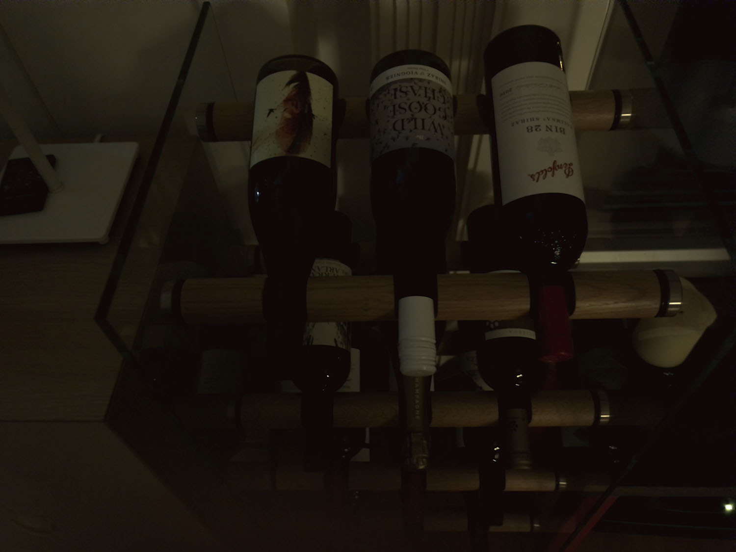 Comparative review: Which is the best iPhone camera app for night shots? B-6-Spectre