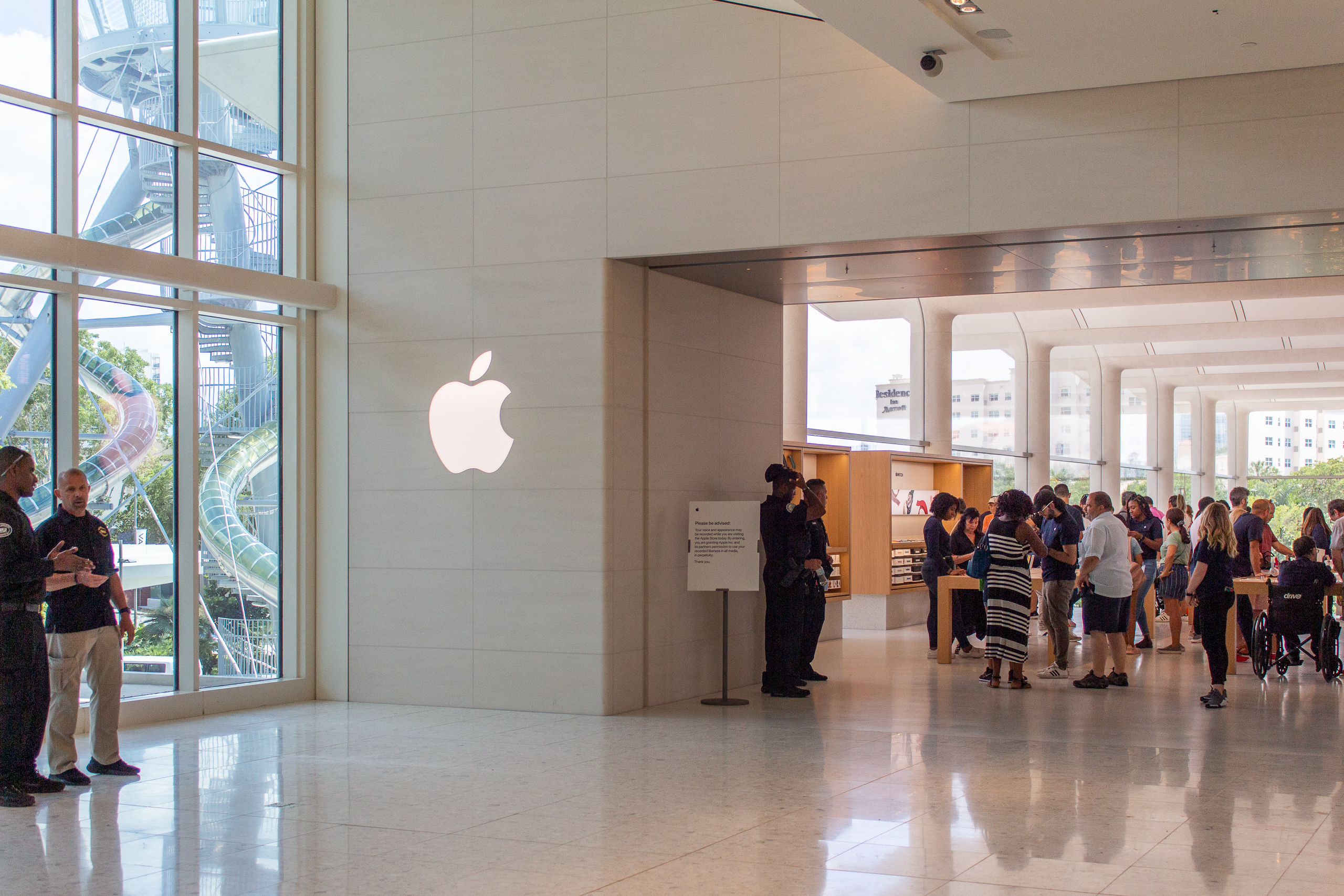 Aventura's new Apple Store: Grand opening photos and details - 9to5Mac