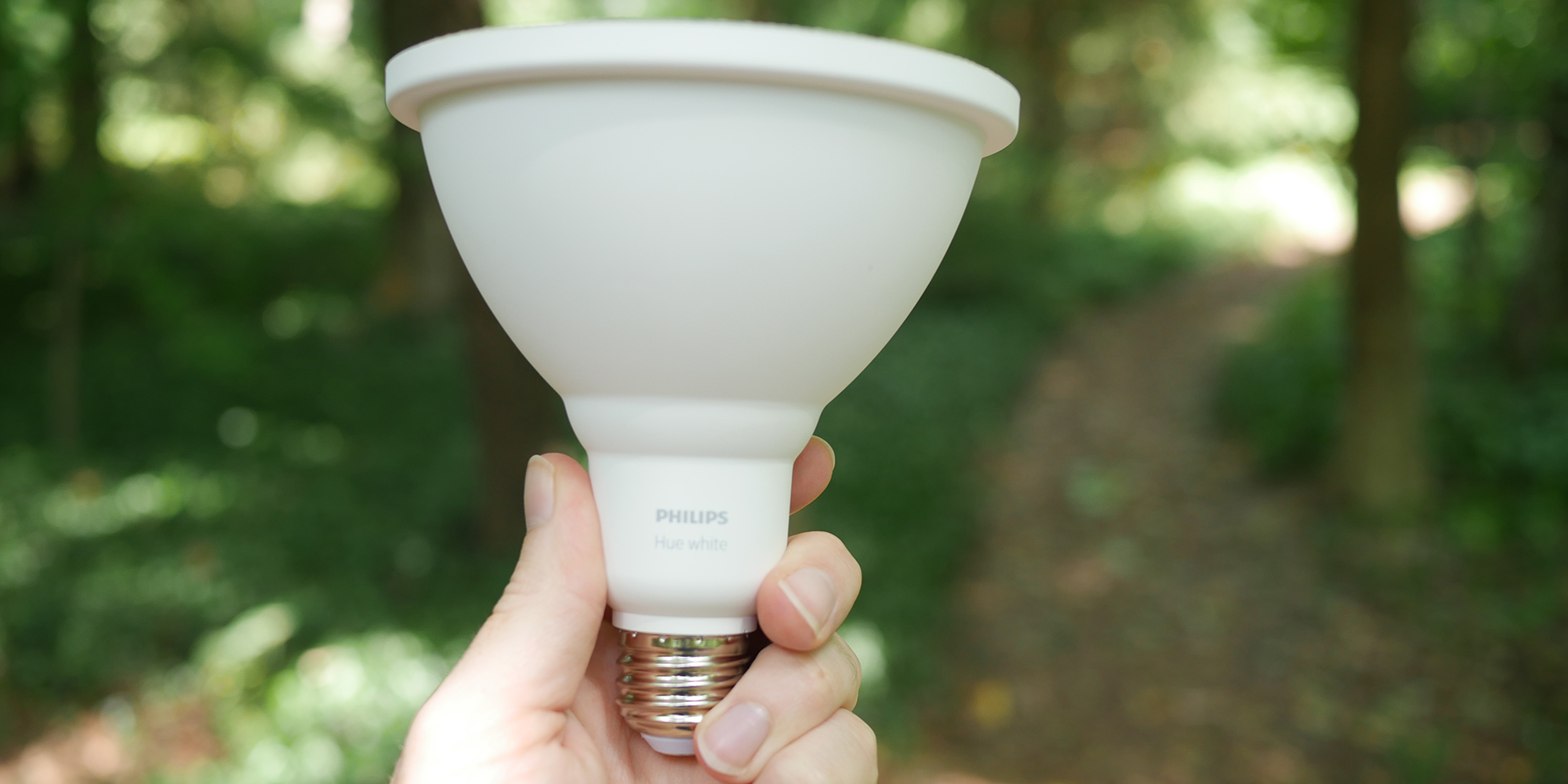 Outdoor hue deals light bulbs