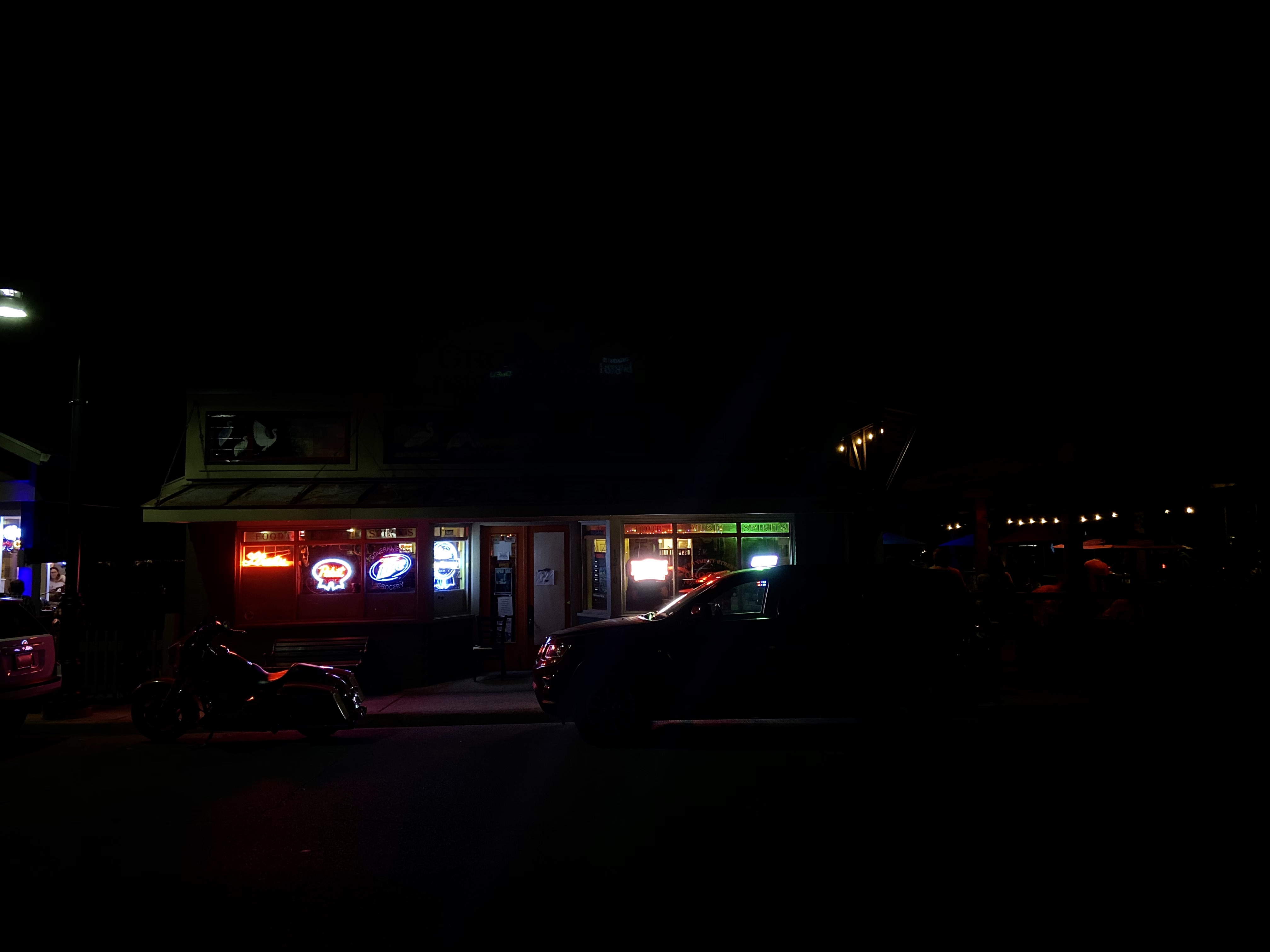 iOS 15 lets you turn off iPhone camera's Night Mode feature (and keep