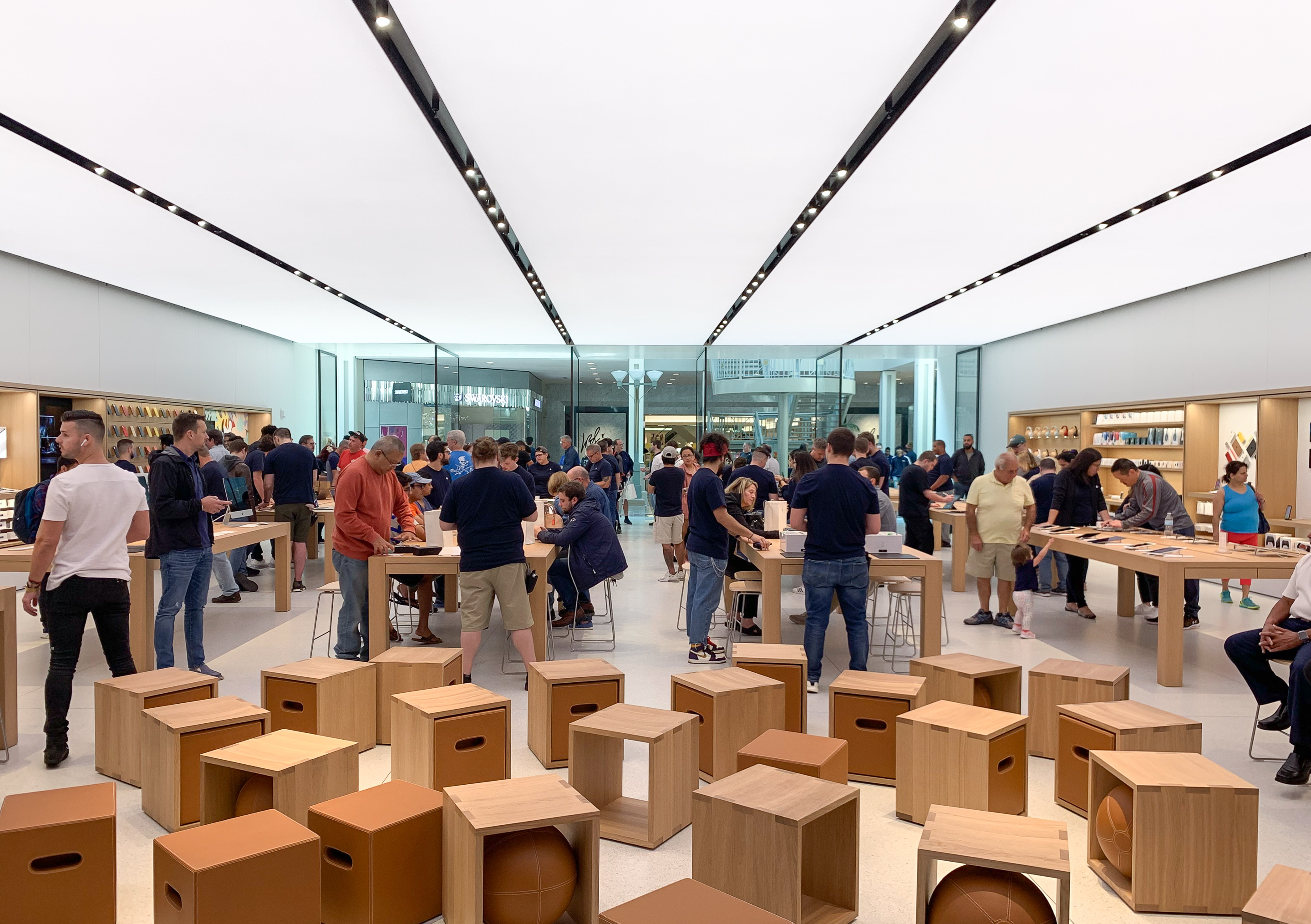 Apple Store reopening roundup Highland Village, Bridgewater, Mall of