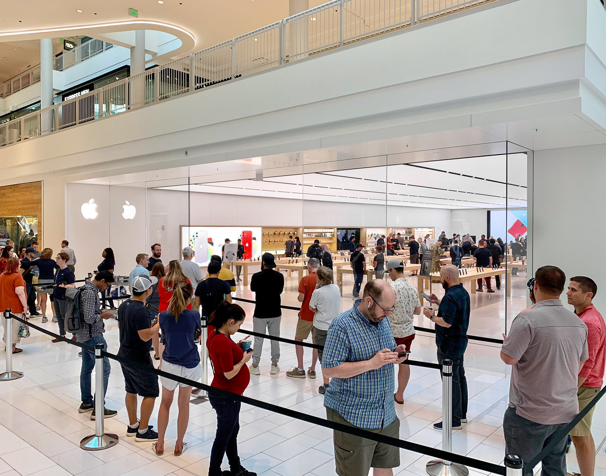 Apple Store reopening roundup Highland Village, Bridgewater, Mall of