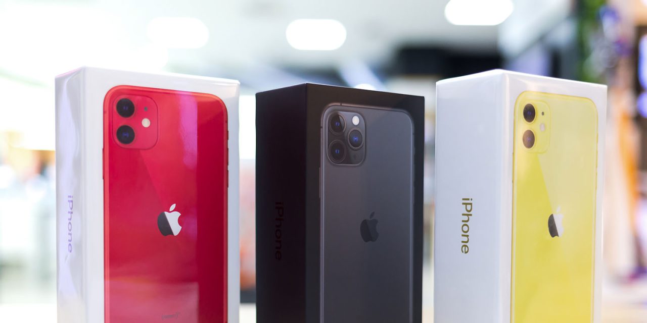 iPhone shipments fell in Q3 despite record revenue