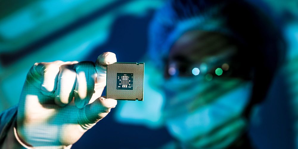 Intel chip security flaws remain