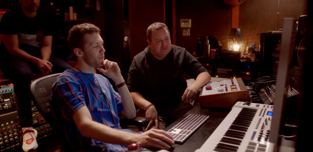 photo of Renowned music producers put the Mac Pro to the test with Logic Pro X session image