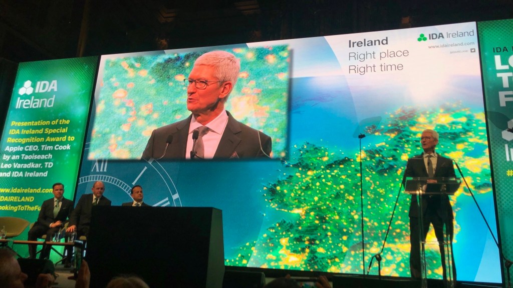 photo of Tim Cook says AR is the ‘next big thing,’ teases Apple’s health initiatives that are ’cause for hope’ image