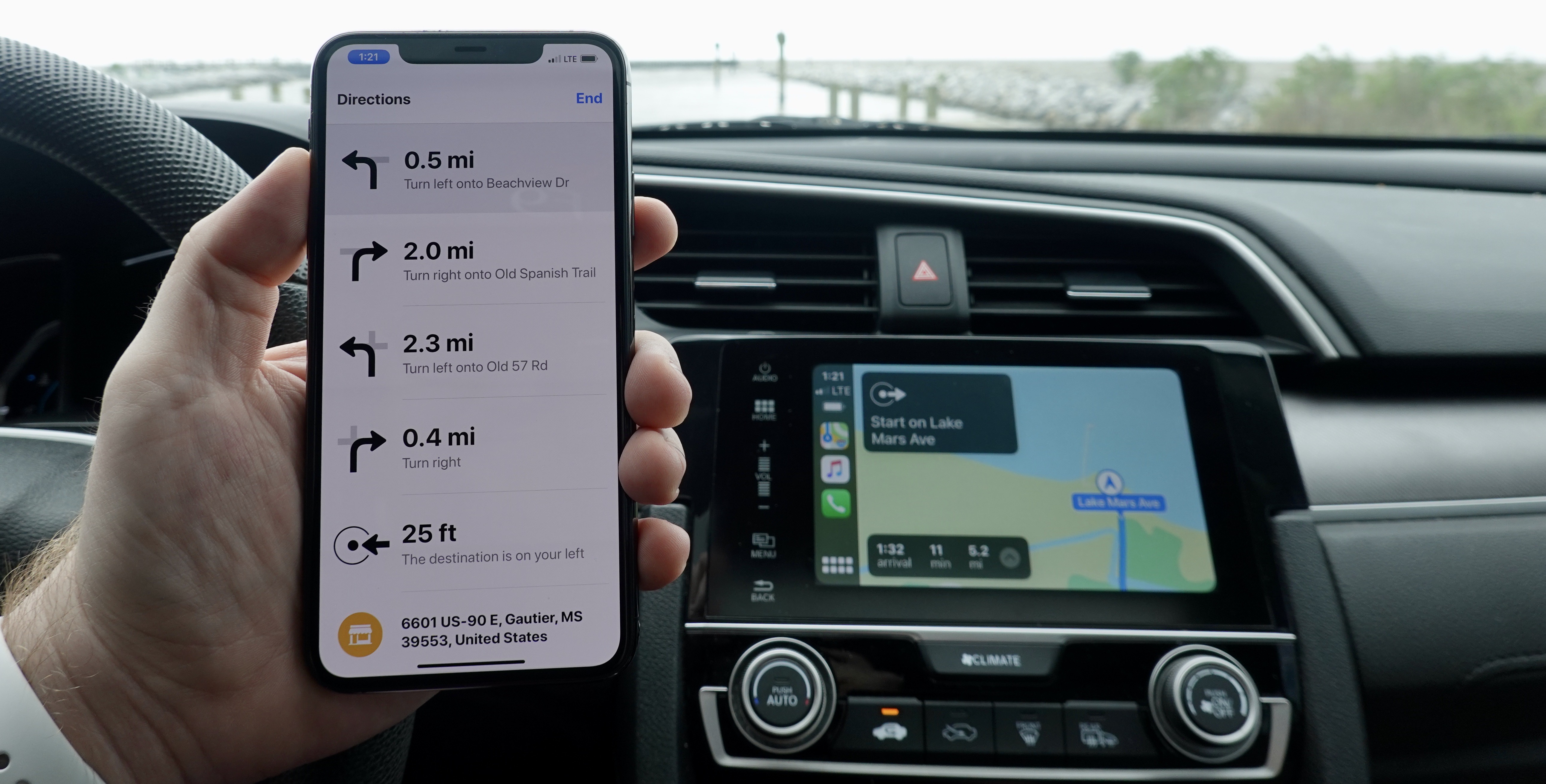 Añadir CarPlay inalámbrico y carga Qi a un Honda Civic de 20162020 de