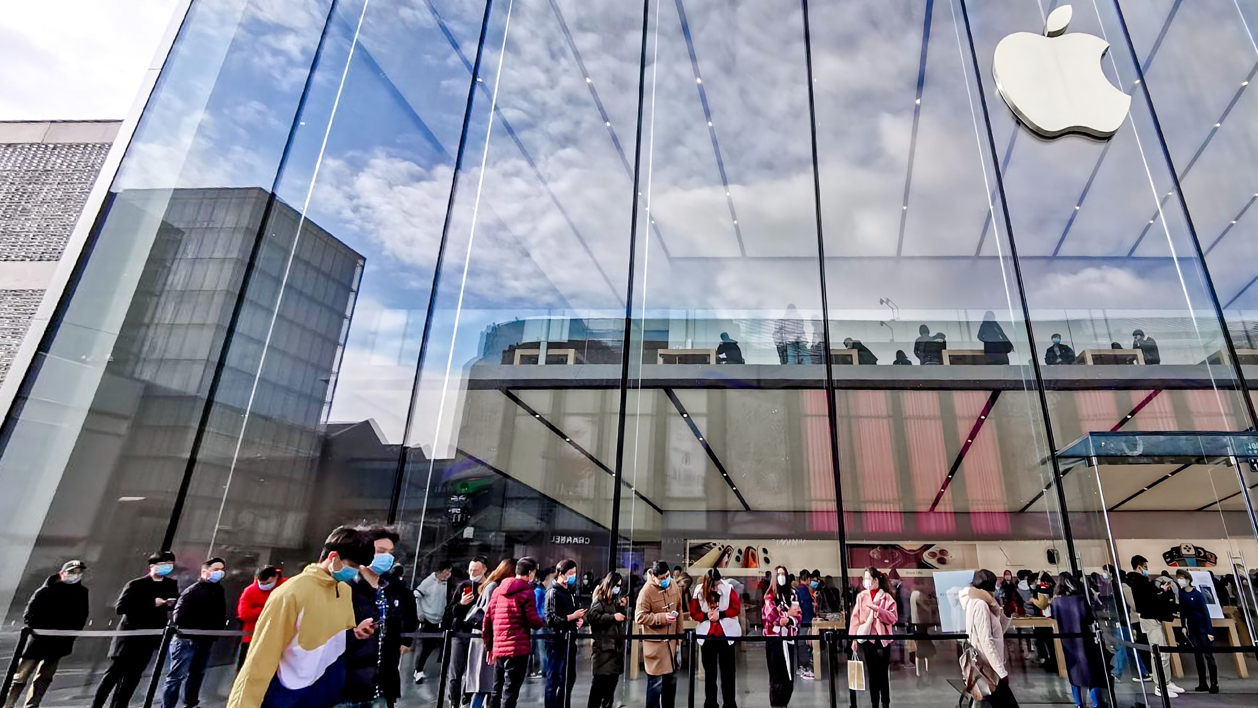 Apple Stores in China offer a glimpse into an alternate timeline with