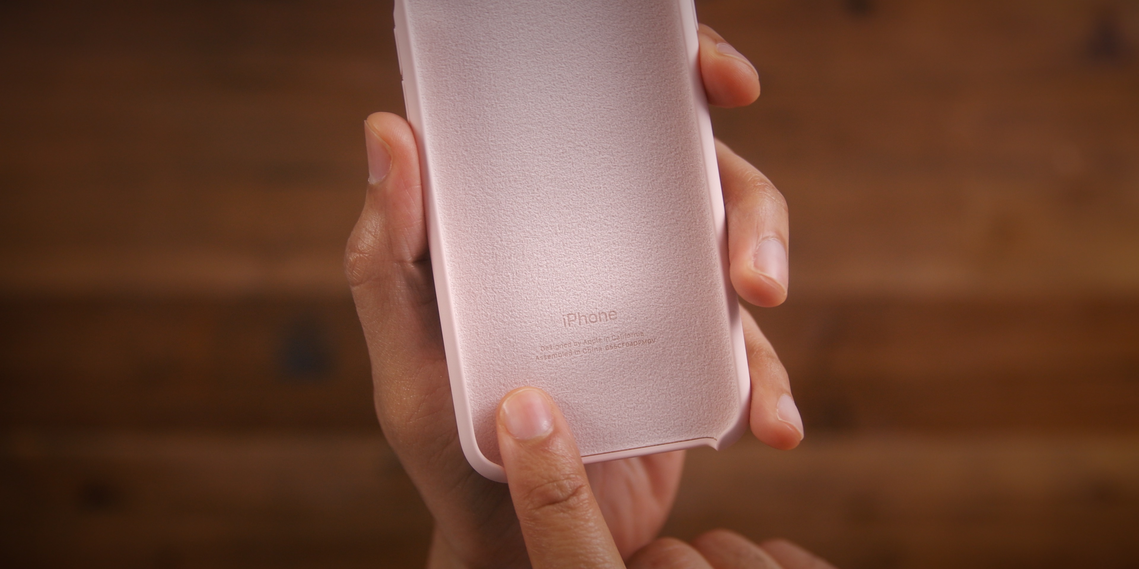 iPhone SE: hands on with every official Apple case [Video] - 9to5Mac