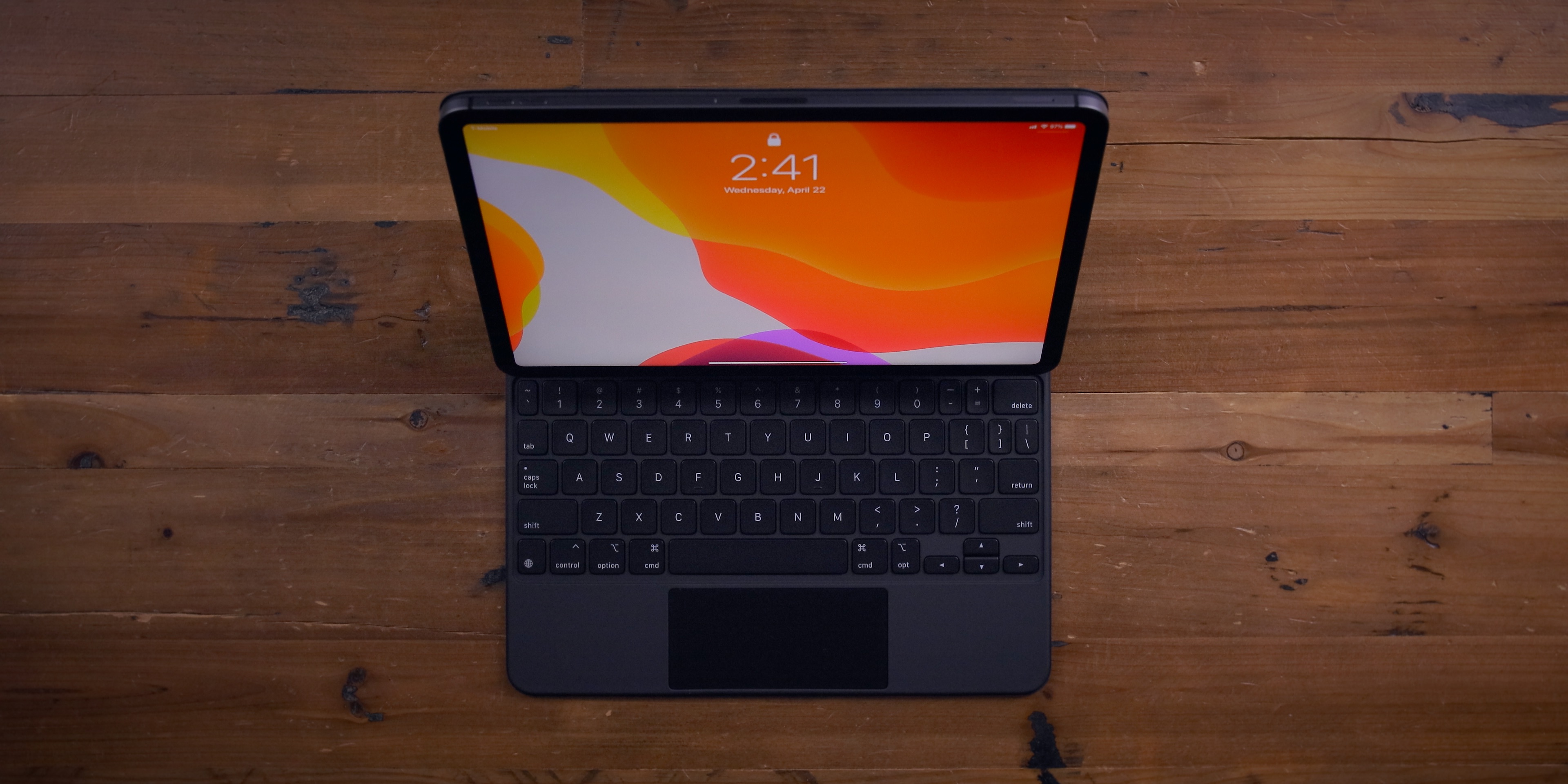 Magic Keyboard for iPad Pro top features — the best iPad accessory ever