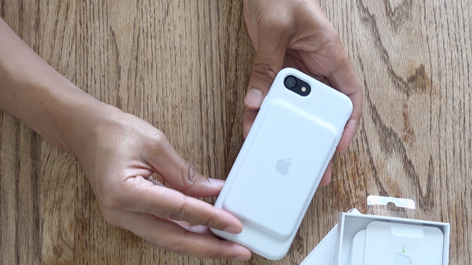 Is There A Smart Battery Case For The New Iphone Se 9to5mac