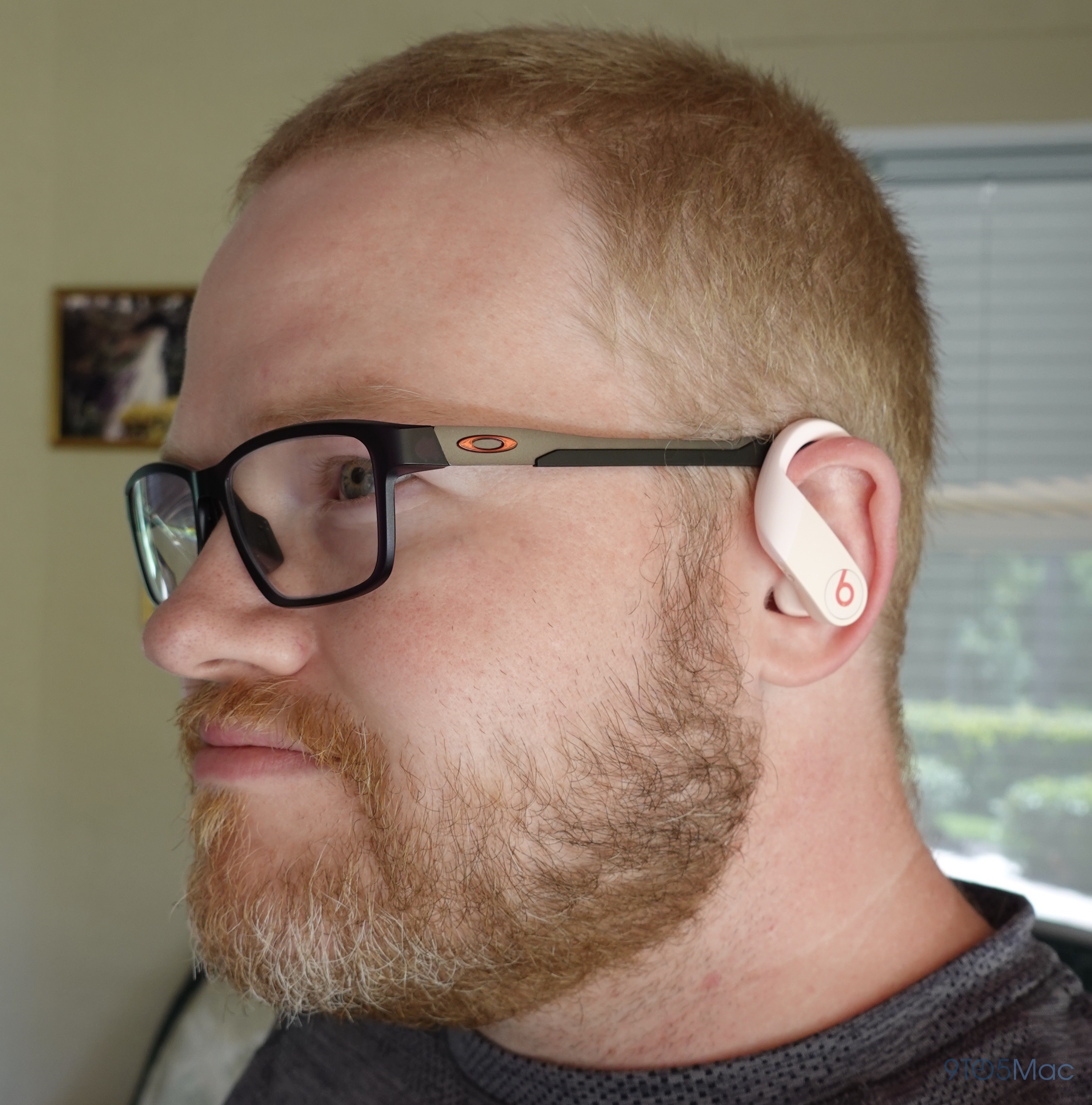 Hands-on with Powerbeats Pro in Spring Yellow, Cloud Pink, Lava