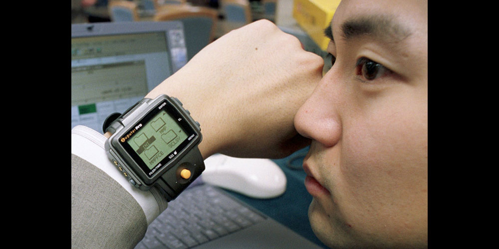 Take a look at how far smartwatches have come in 22 years ... - 9to5Mac
