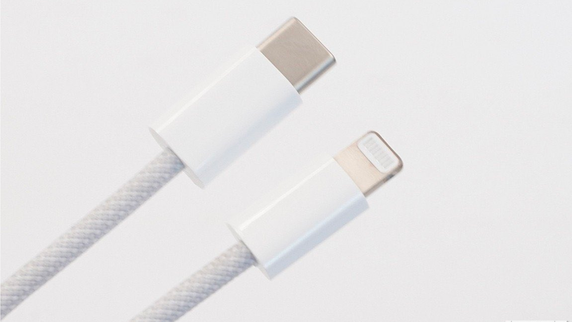 Måling Modregning Ged Leaker claims iPhone 12 will come with new Lightning to USB-C braided cable  - 9to5Mac