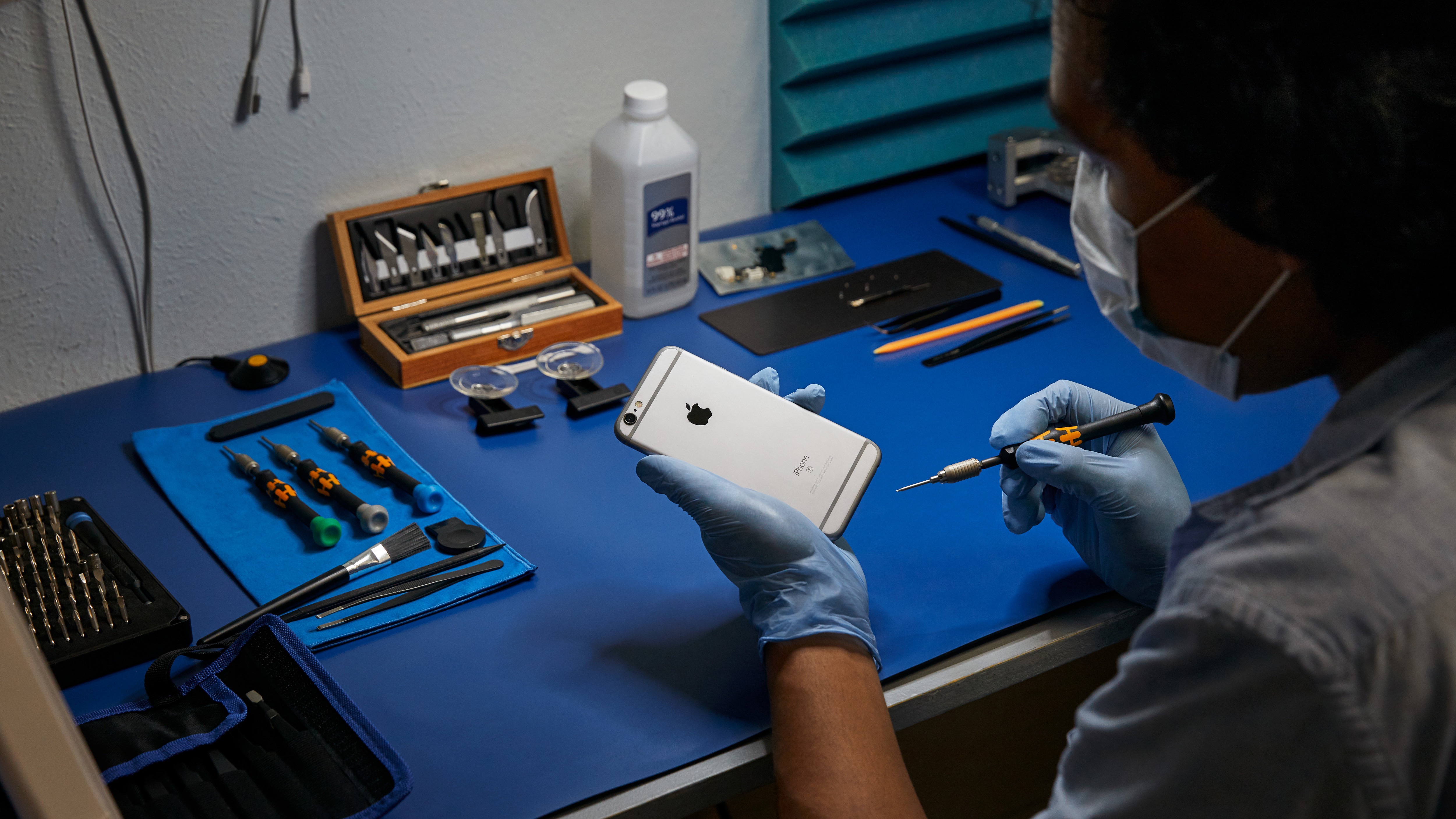 Users will be able to repair their own iPhone with Apple's new Self Service Repair program.