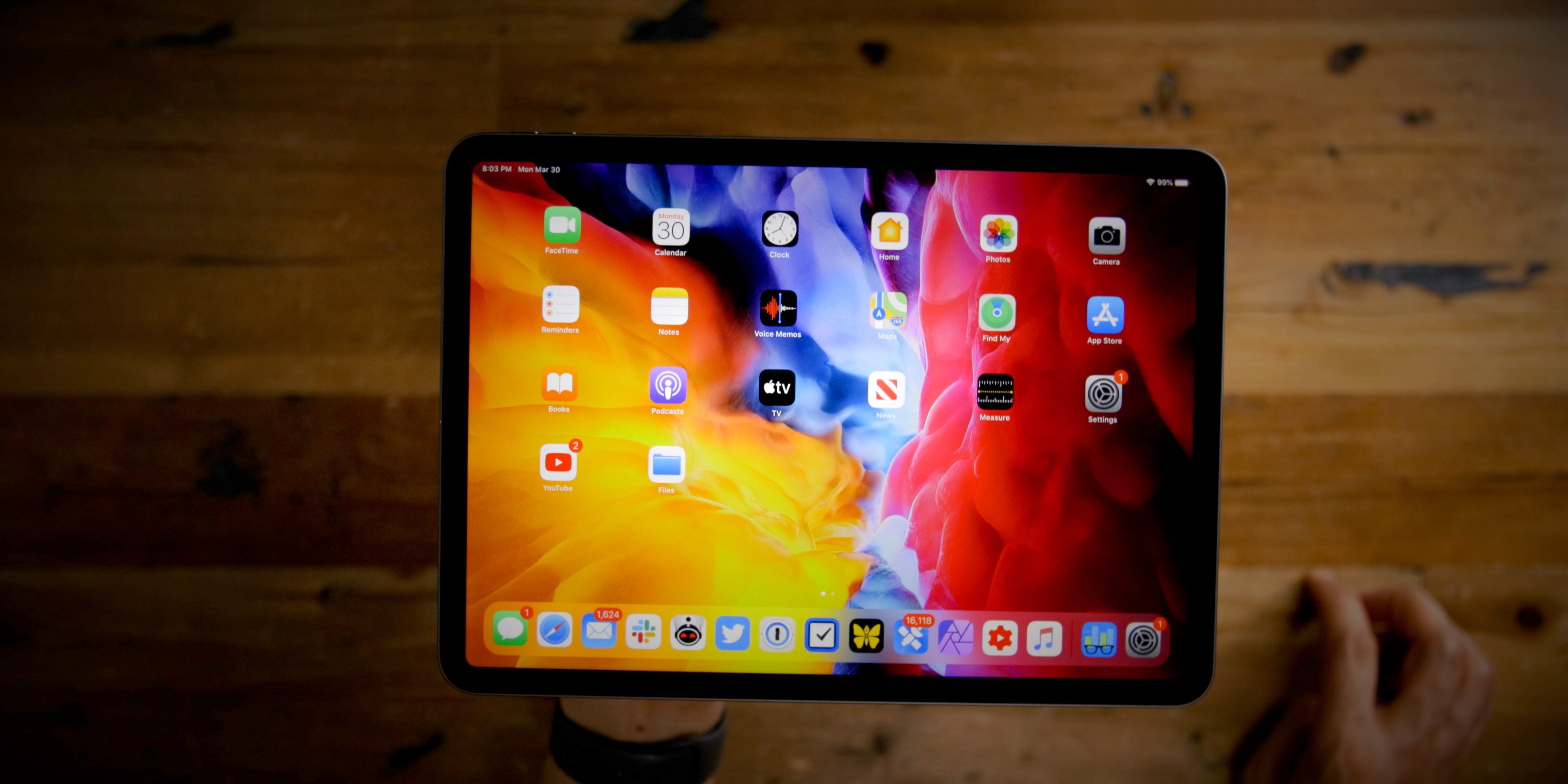 photo of iPad Pro from $600 highlights today’s best deals, Anker accessories, Apple Watch Series 5, more image