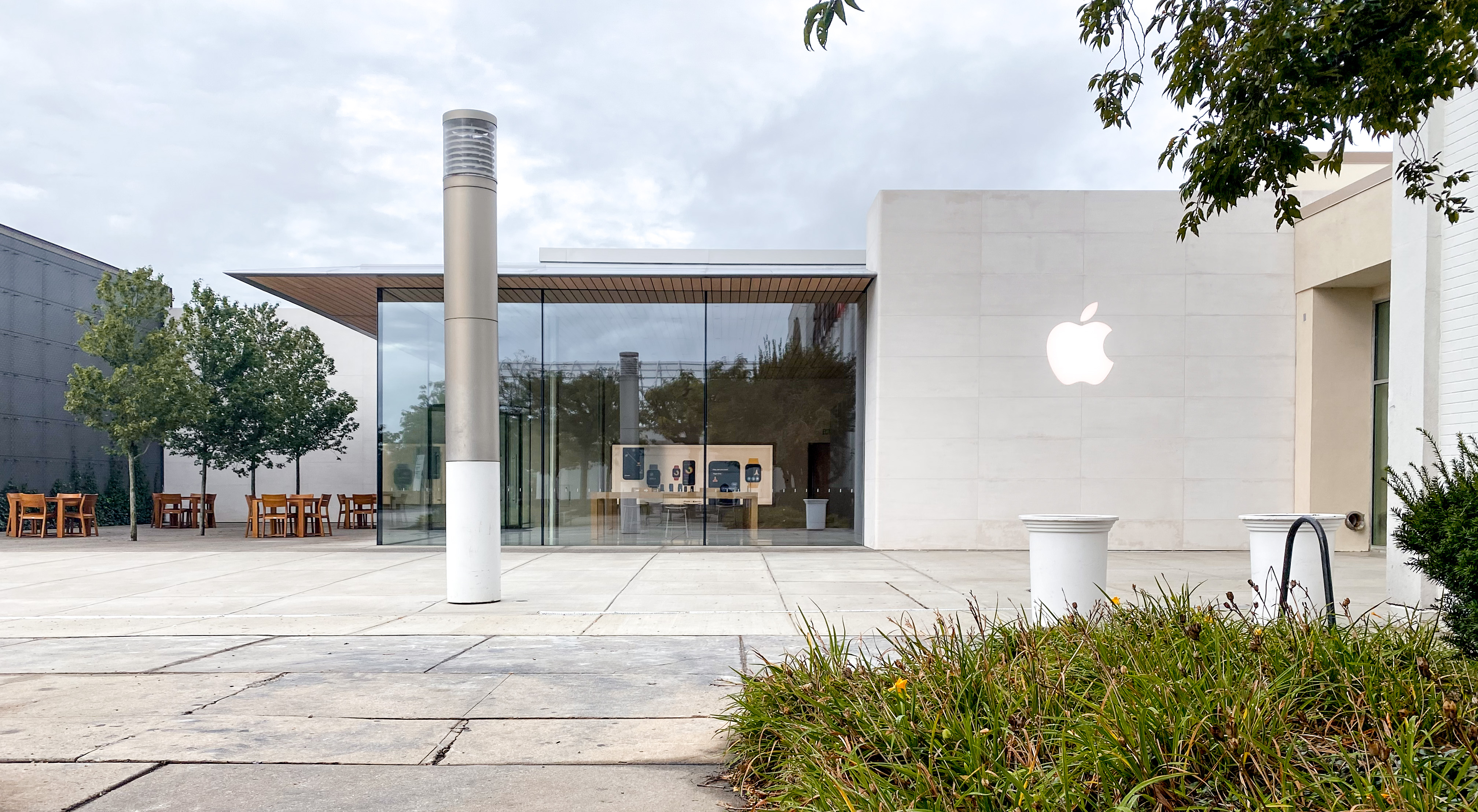 Upscale: The Mall at Short Hills NJ (Walking POV Tour) Apple Store