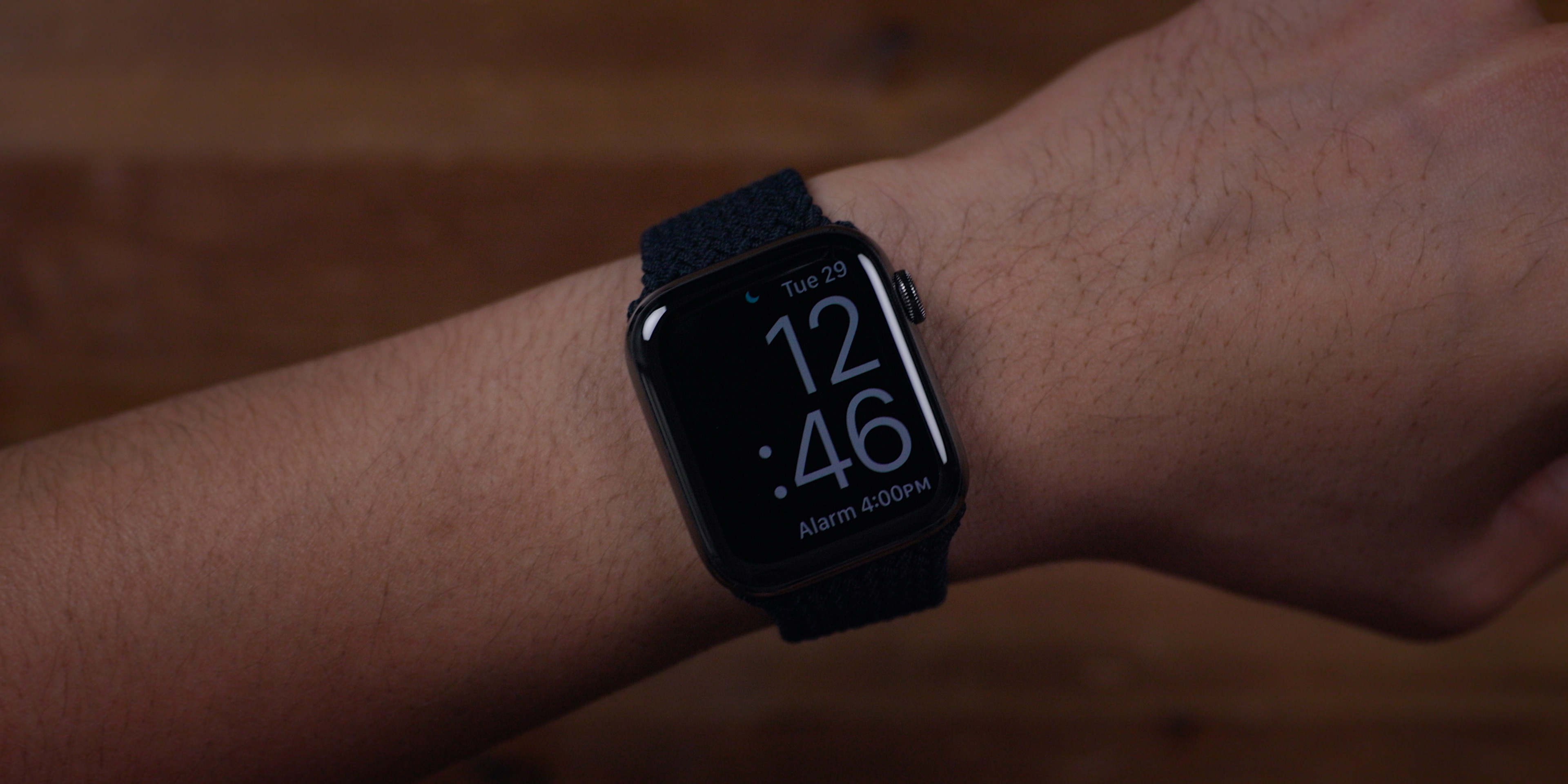 How to put on an apple watch hot sale