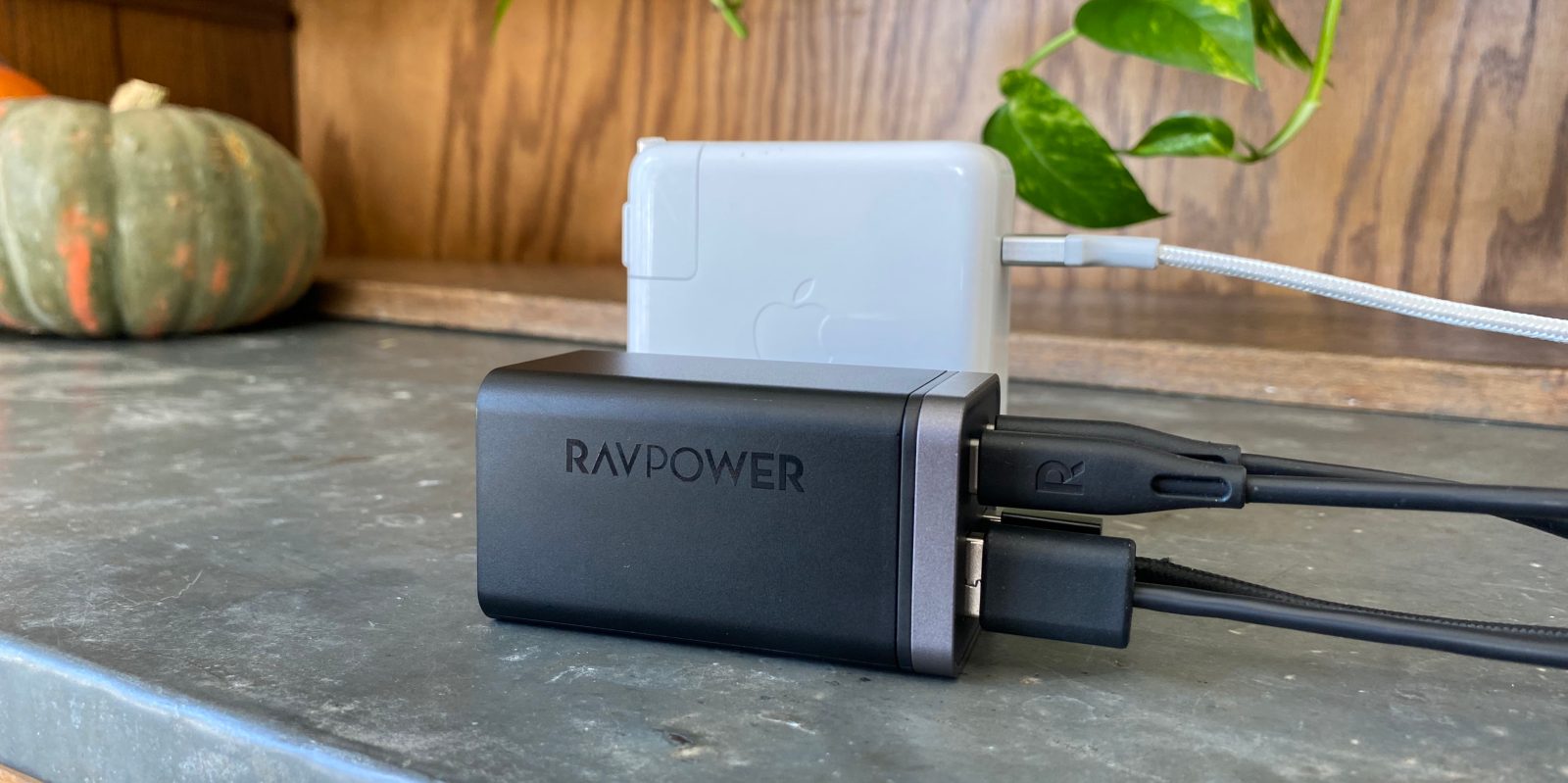 RavPower 65W USB-C Charging Station